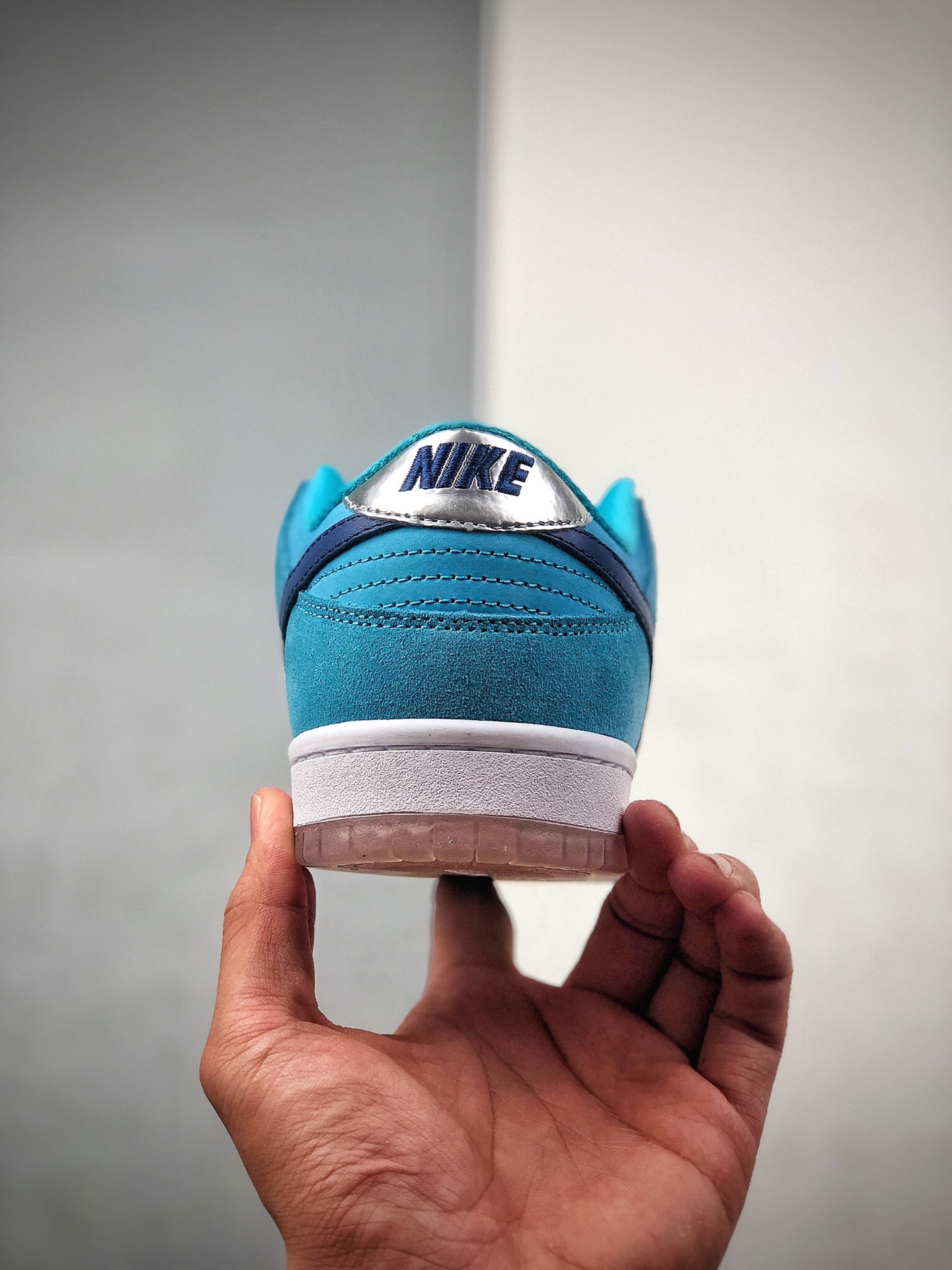 290 NIKE SB DUNK LOW PRO BIue Fury蓝以前”DUNK”只是一双普通的篮球鞋BQ6817-400