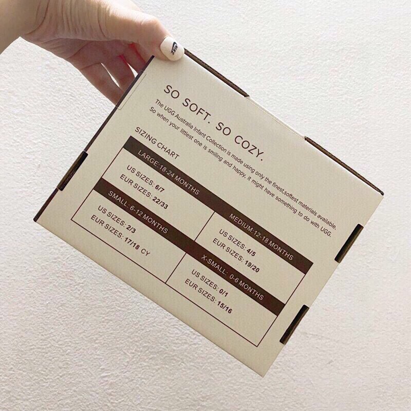 图片[8]-UGG卡通宝宝鞋 👶适合0-12个月宝宝👶 今天推荐一款敲口耐的宝宝学步鞋，软底学步鞋，羊皮毛一体材质，柔软保暖，松紧螺纹口防风，还省去掉鞋的烦恼，UGG礼盒装，送人非常有面子，自留也是有档次，关键超级萌，好看可爱➕加上无敌的舒适感，没有理由不入[得意]-选品中心