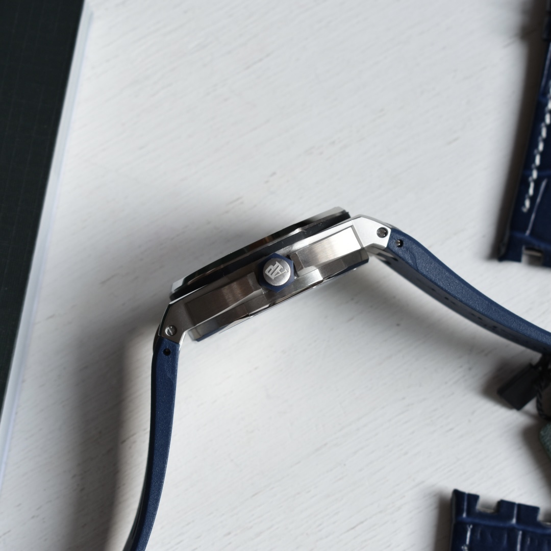 Audemars Piguet Royal Oak Offshore Wristwatch皮带,包,男,手表 7