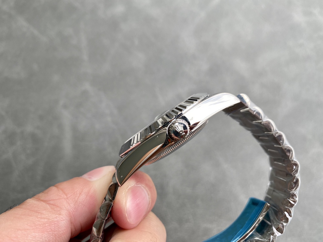 SK厂 劳力士Rolex 双历 星期日志型 40mm 自動機械腕時計