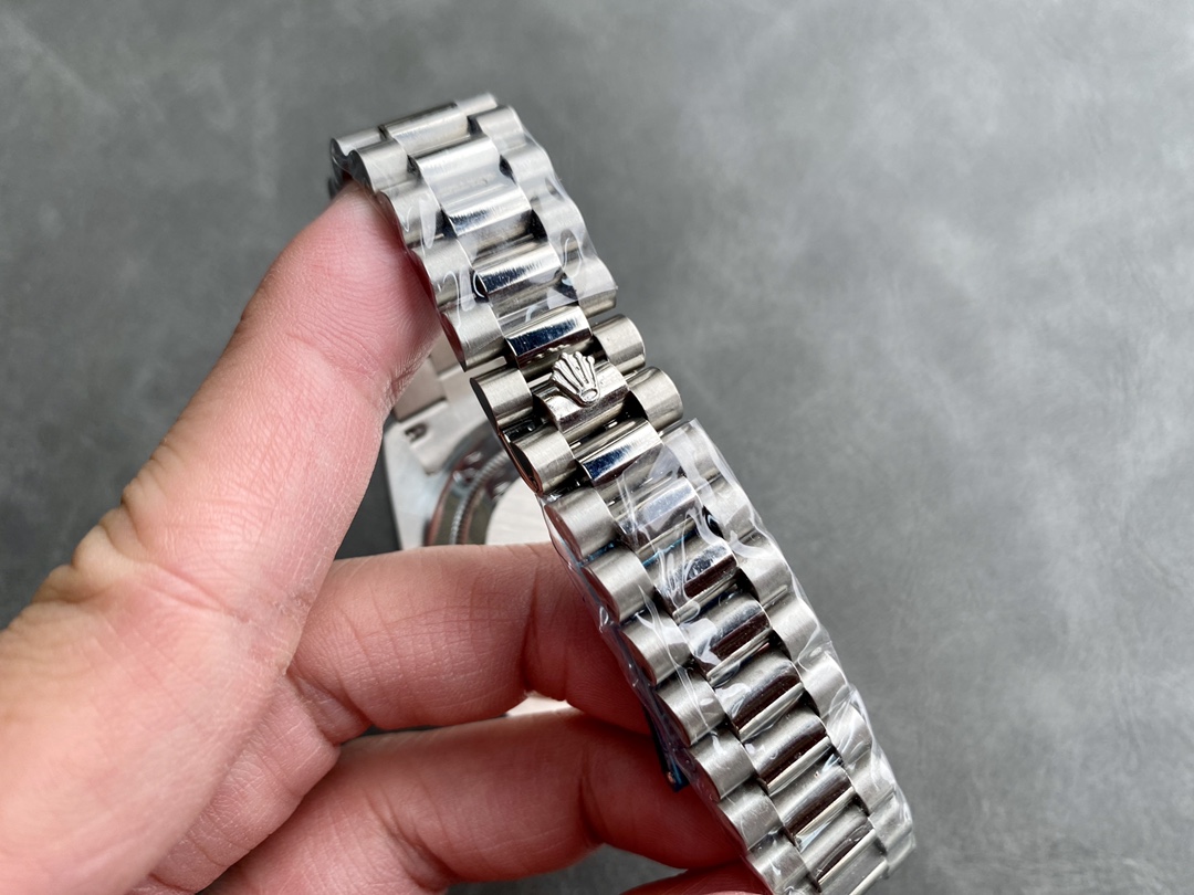 SK厂 劳力士Rolex 双历 星期日志型シリーズ 40mm - 高品質自動機械式腕時計