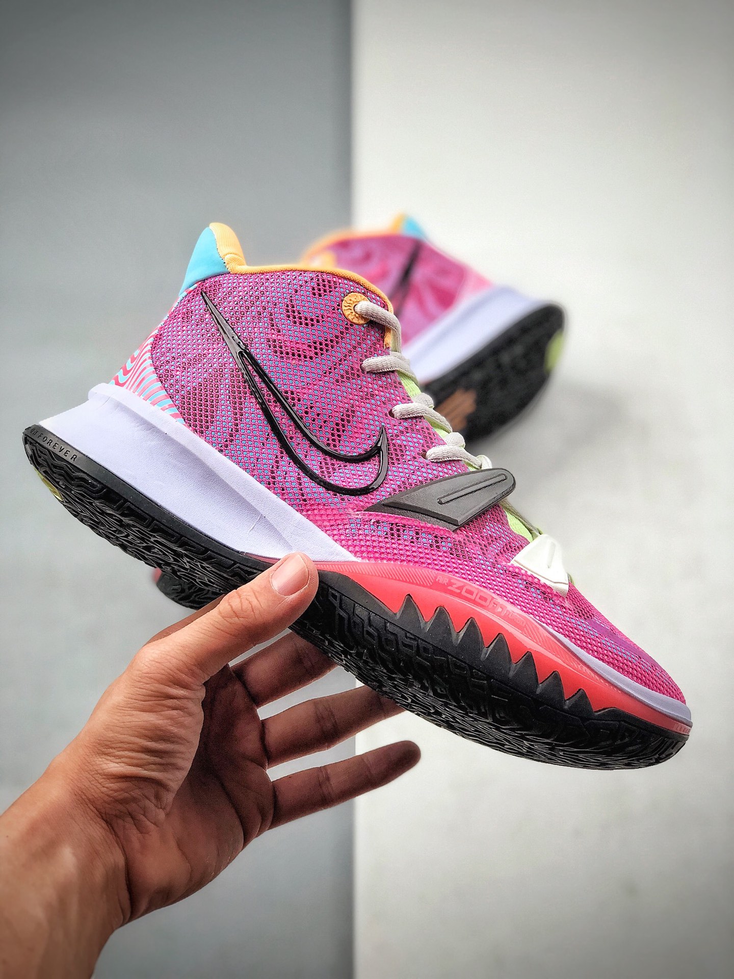 230 欧文七代 Nike Kyrie 7 PRE HEAT EP 欧文7代室内休闲运动中帮篮球鞋DC0588-601