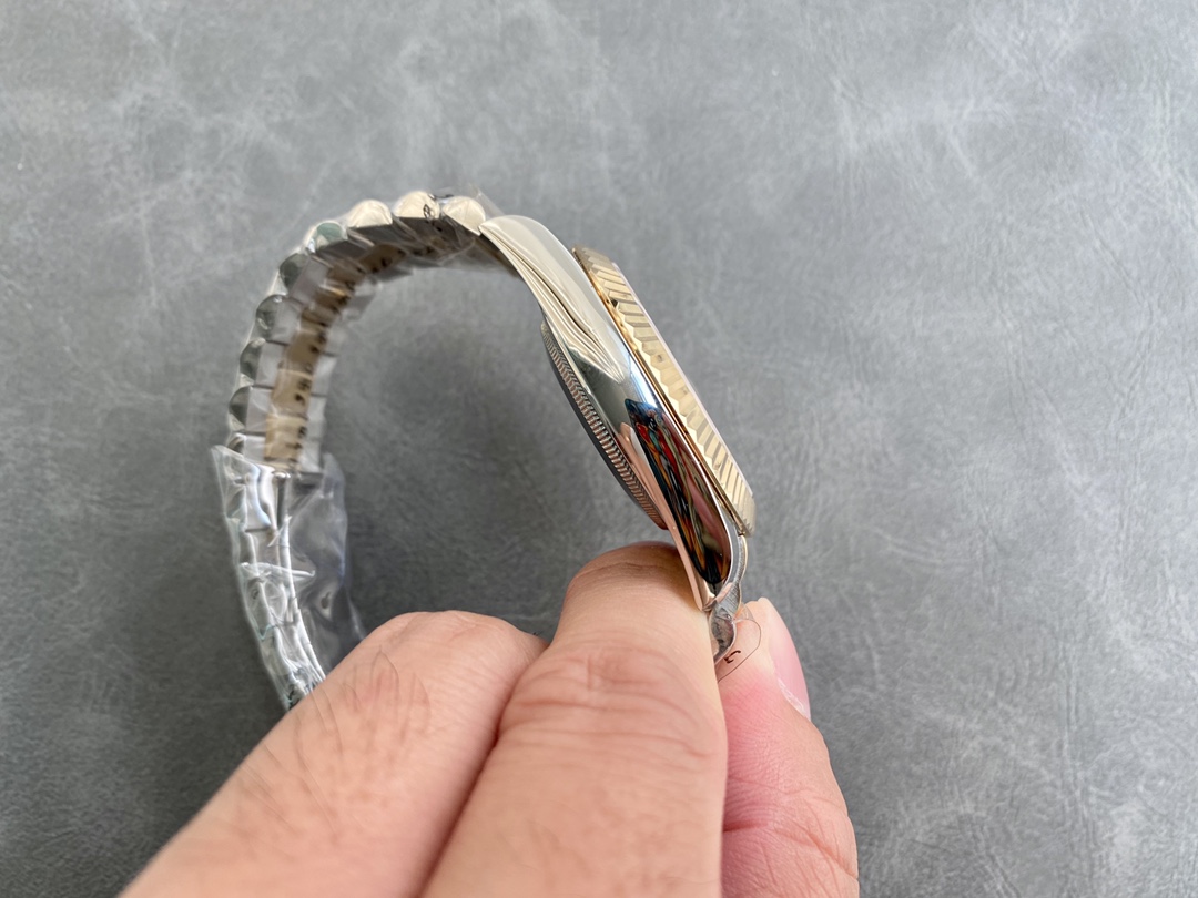 SK厂 劳力士Rolex 双历 星期日志型シリーズ 40mm