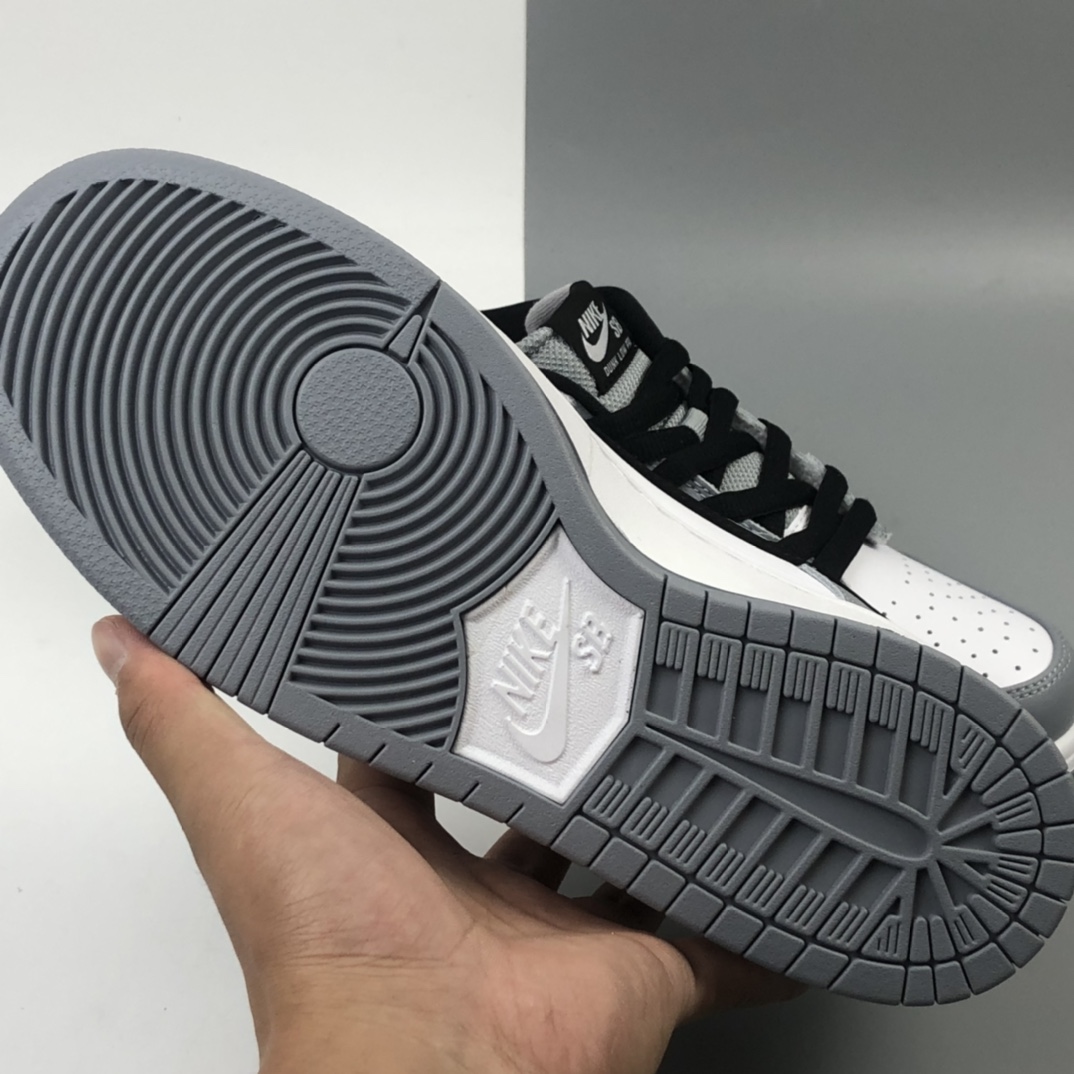 270 Nike Sb Dunk Low Trd 灰白黑经典元年配色 SB时尚休闲运动板鞋 AR0778-092
