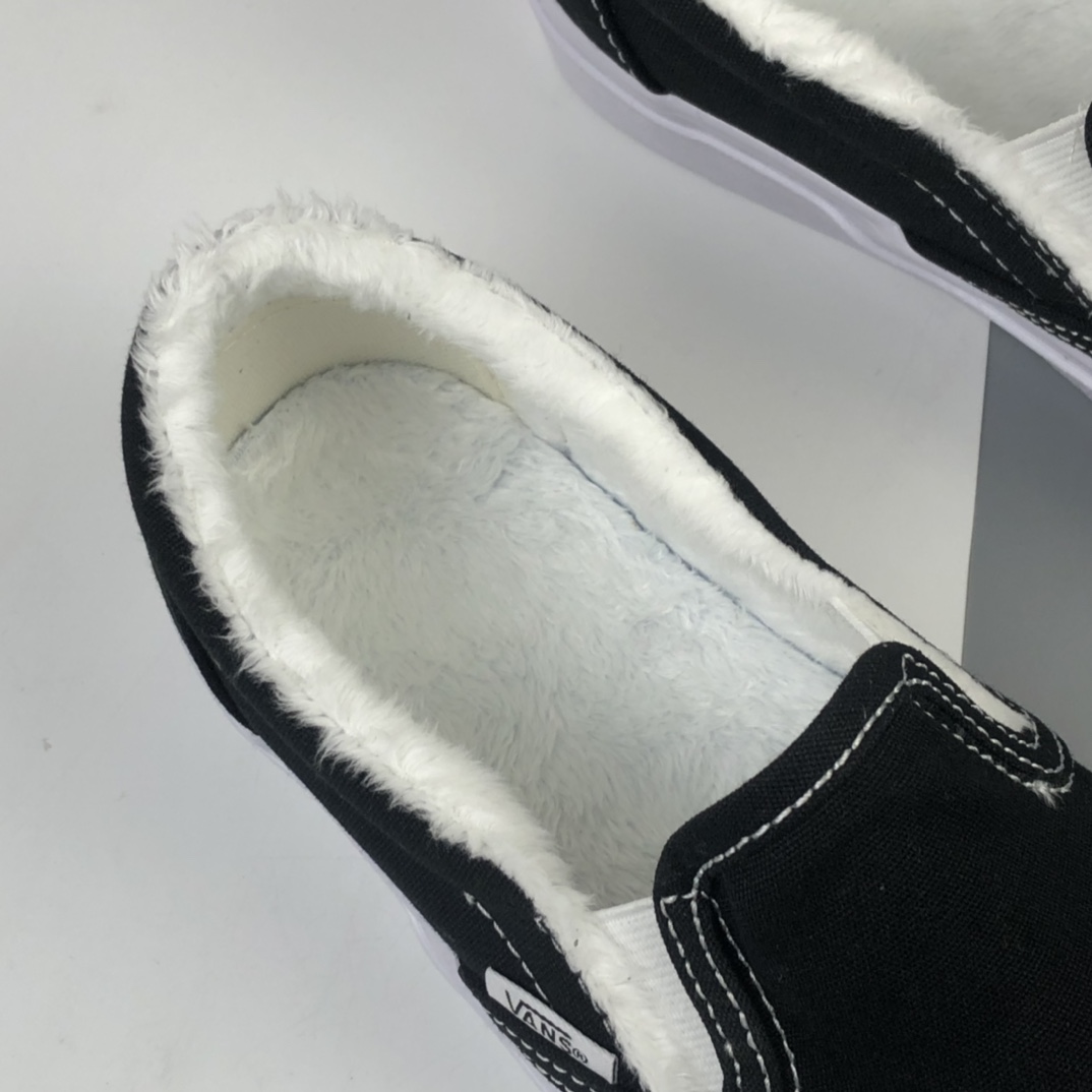 140 Vans OG Slip-On Lx 加绒系列懒人一脚蹬帆布板鞋 VN000UDFF8L
