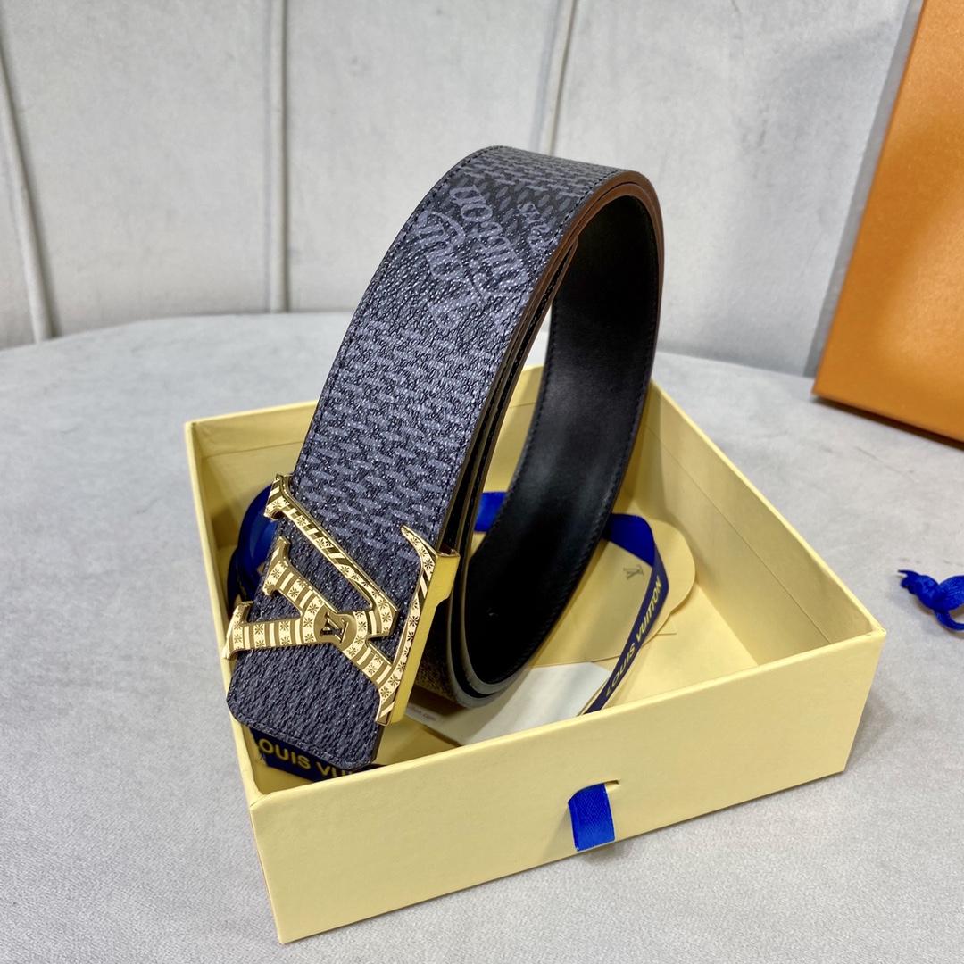 Louis Vuitton Belts Lattice Calfskin Cowhide