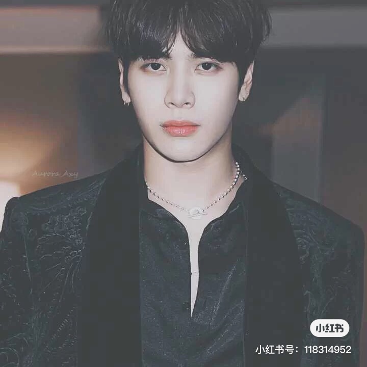 NO:104197,Bracelet P necklace Gucci simple collarbone chain, simple bracelet Wang Jiaer's same style, minimalist style, practical and just right decoration Necklace chain length 35 cm Bracelet 17, 18, 19, 20, Gucci necklace, gucci, necklace, bracelet19860909手链p项链古驰简约锁骨链,简约手链 王嘉尔同款,极简风格,搭扣设计实用又恰到好处的装饰 项链链长35厘米 手链17,18,19,20,古驰项链,gucci,necklace,bracelet,Jewelry