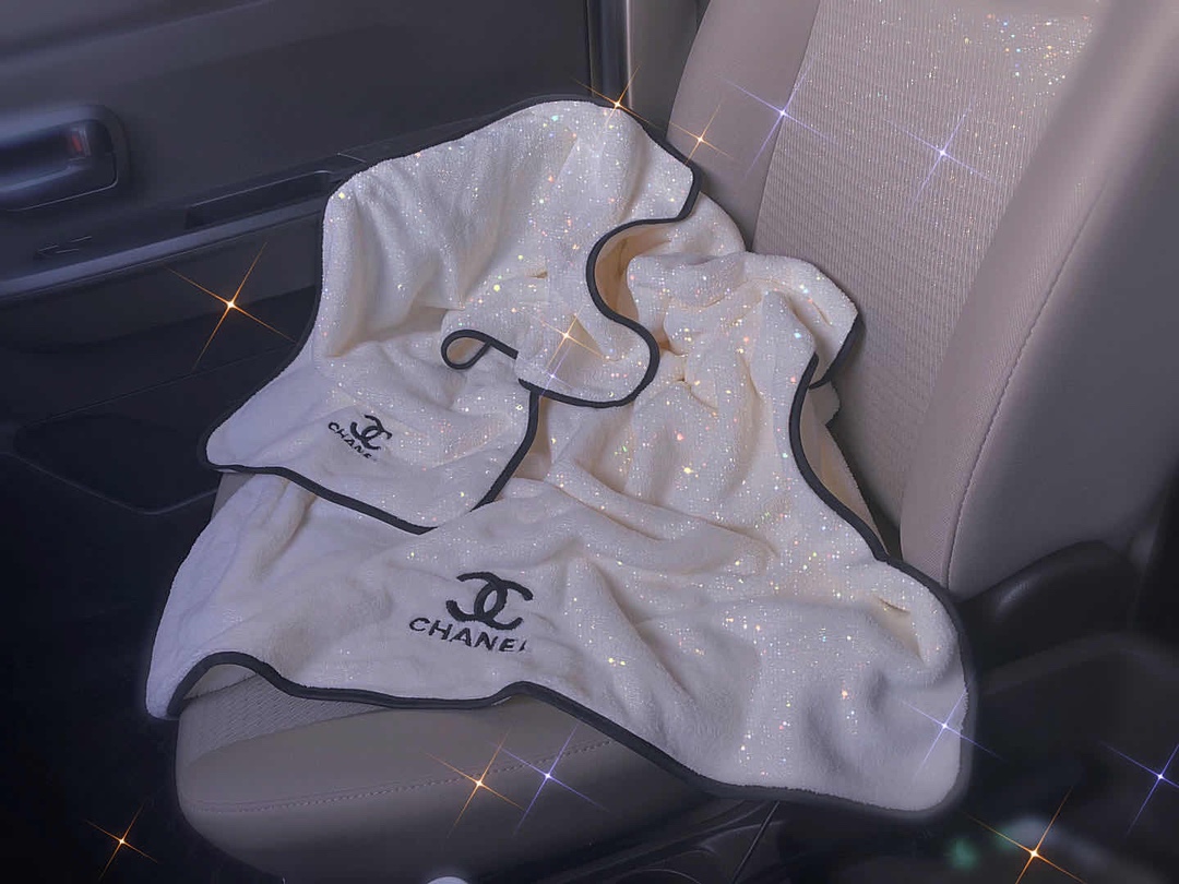 Louis Vuitton Haute Couture Haute Couture Ready-to-Wear Clothing Dress 2