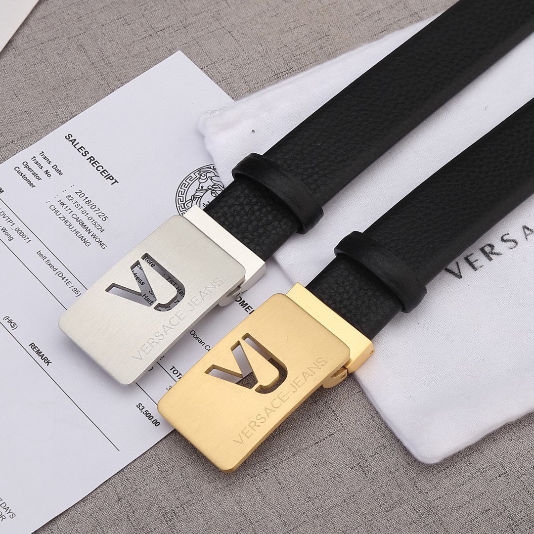 宽度3.5cm VERSACE（范思哲）爆款板扣配摔纹无线带身/双面头层、采用精挑细选进口牛皮，商务既有