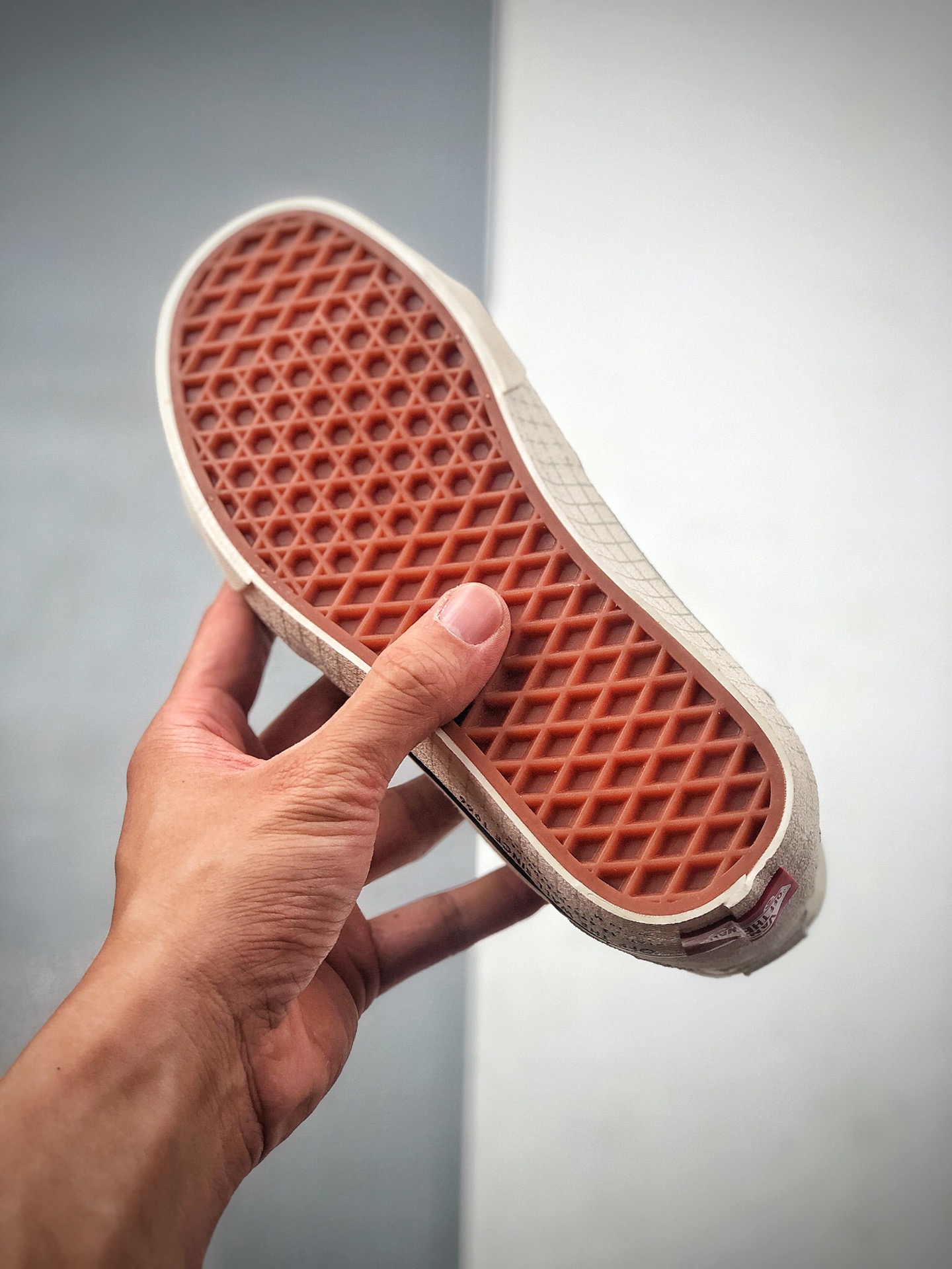 160  新品出货SK8-HI字母包边印花白色高帮男女板鞋VN0A4BV622H