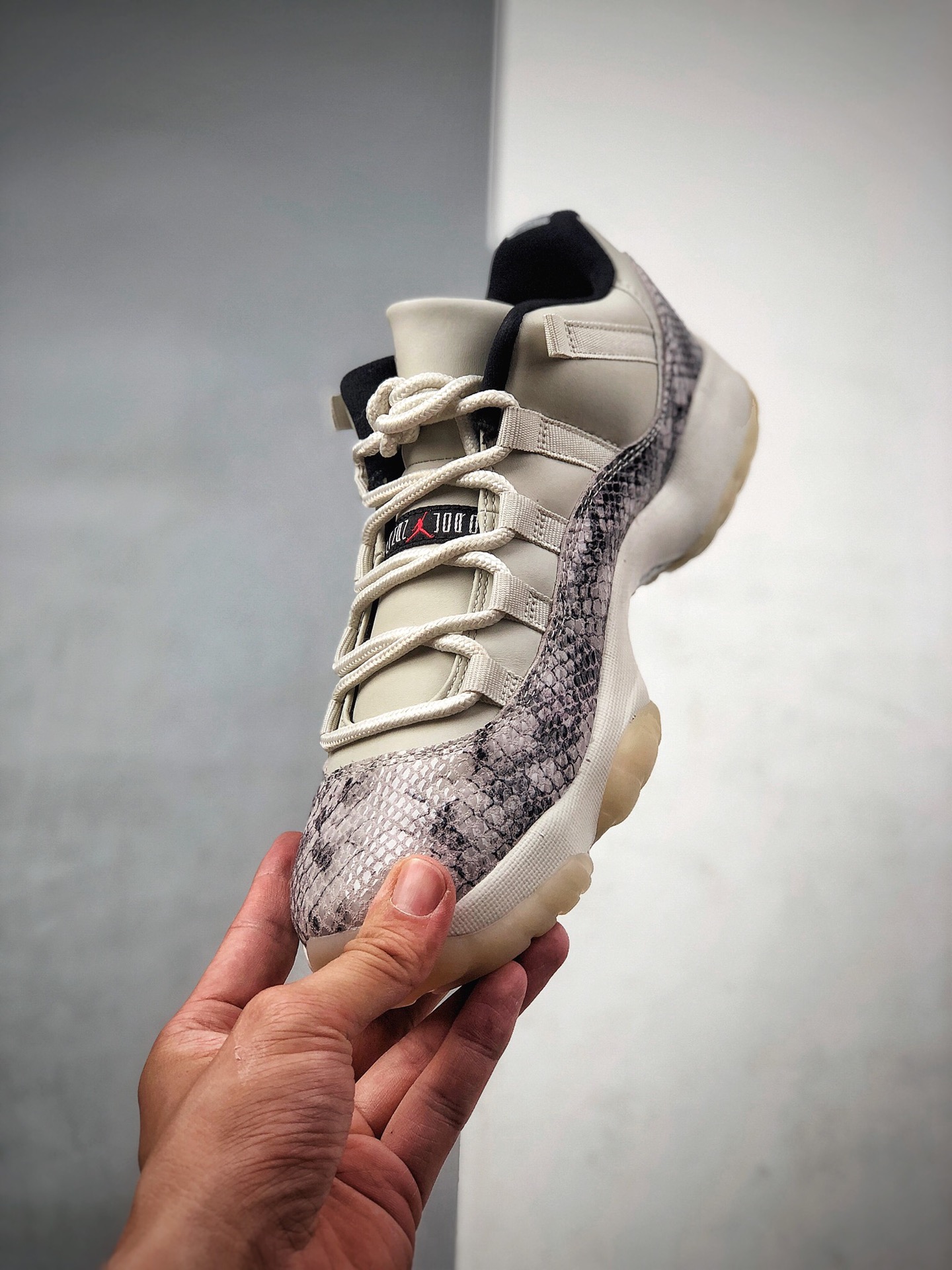 420 Air Jordan 11 AJ11 白蛇 11代低帮篮球鞋 CD6846-002