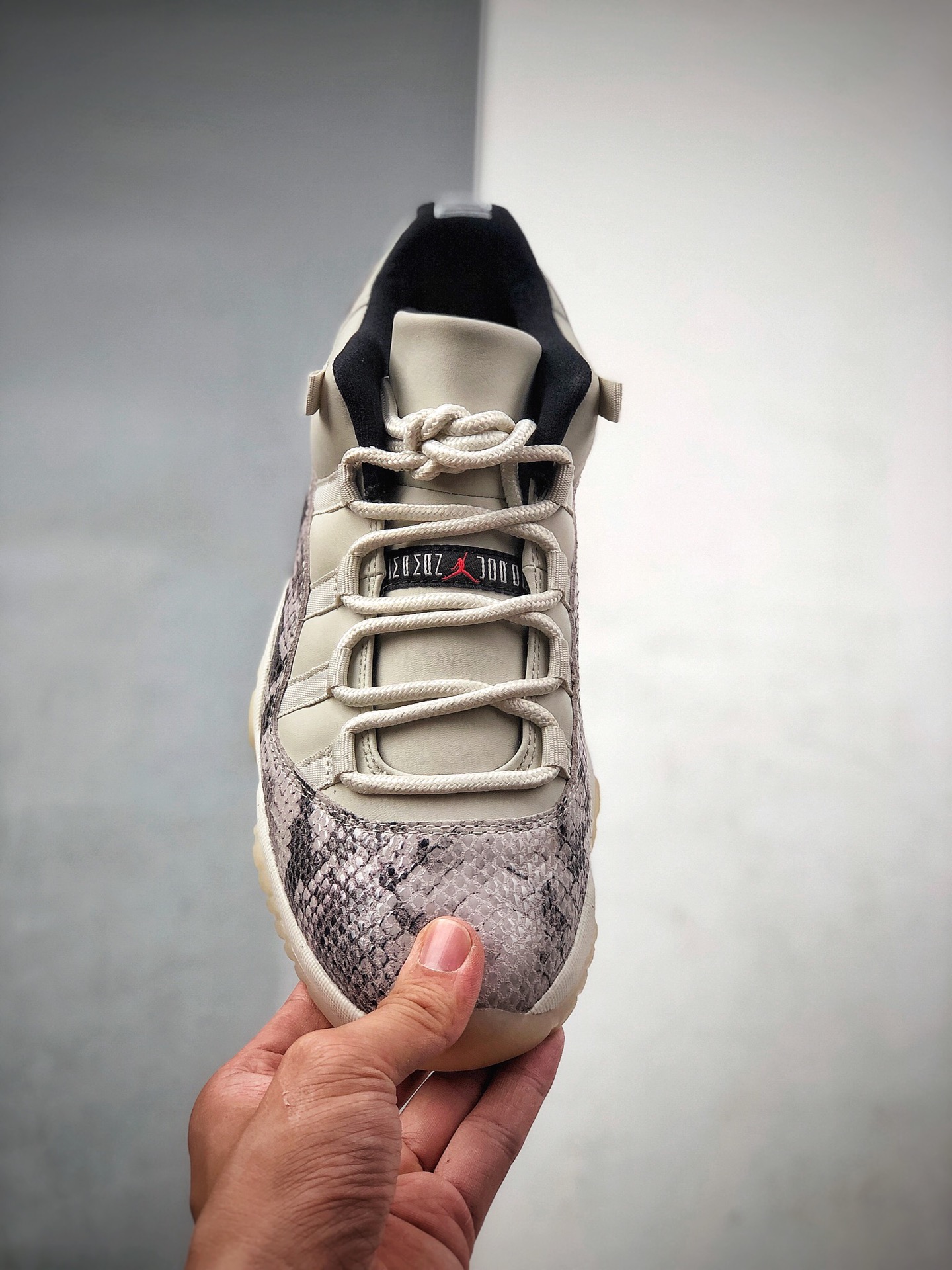 420 Air Jordan 11 AJ11 白蛇 11代低帮篮球鞋 CD6846-002