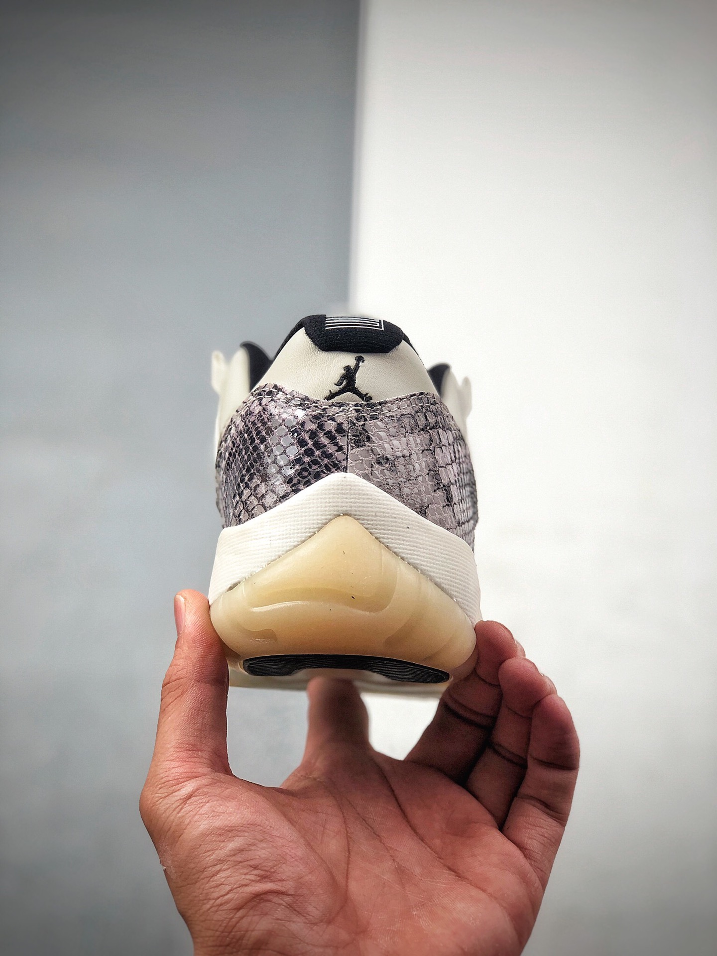 420 Air Jordan 11 AJ11 白蛇 11代低帮篮球鞋 CD6846-002