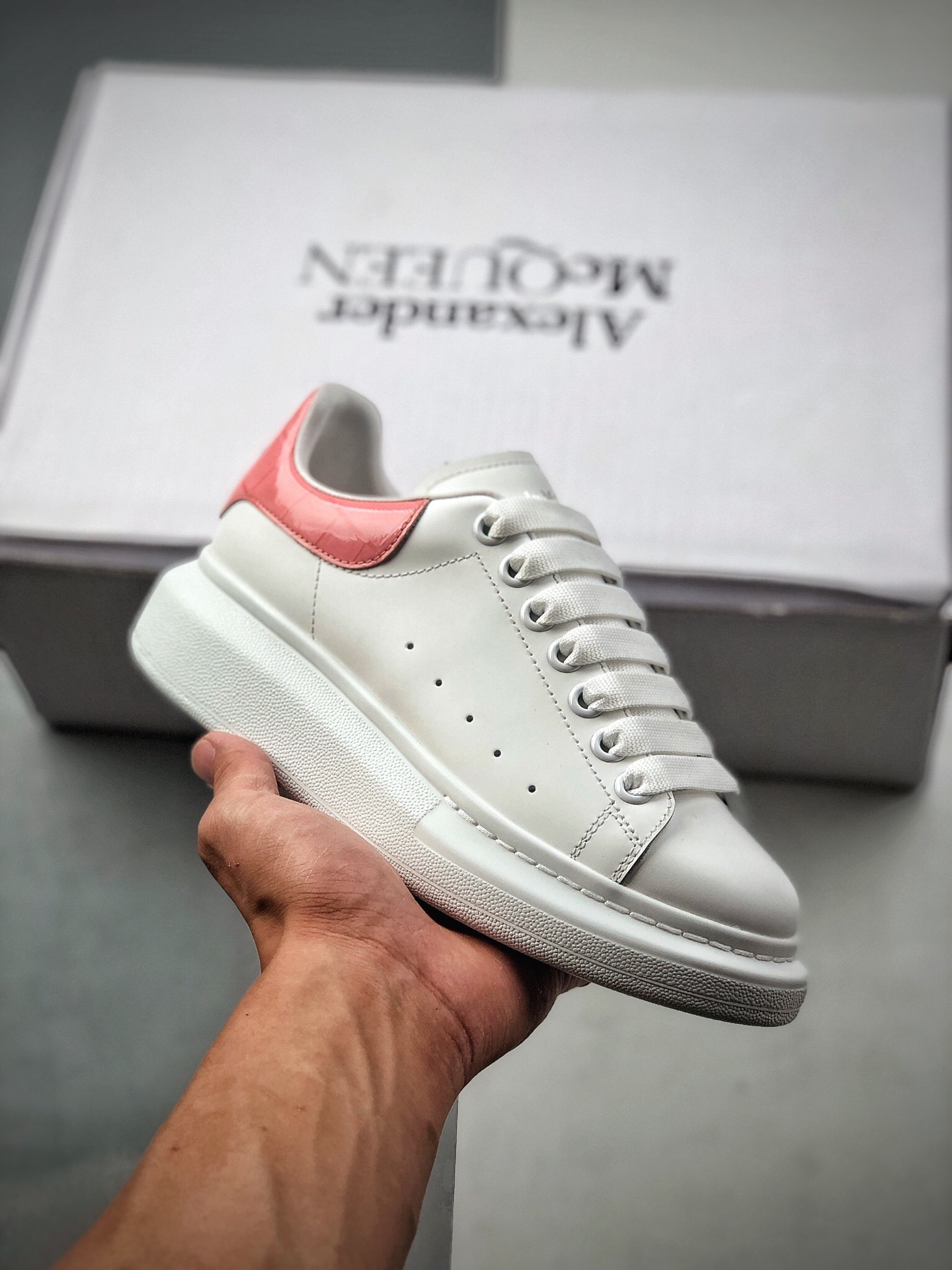 380 Alexander McQueen/亚历山大麦昆松糕鞋厚底增高小白鞋