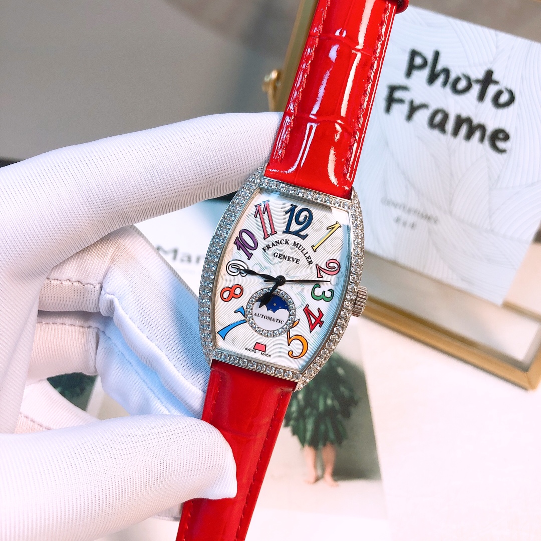 Luxury Women’s Wristwatch: Frank Muller’s Barrel Series from Geneva, Switzerland