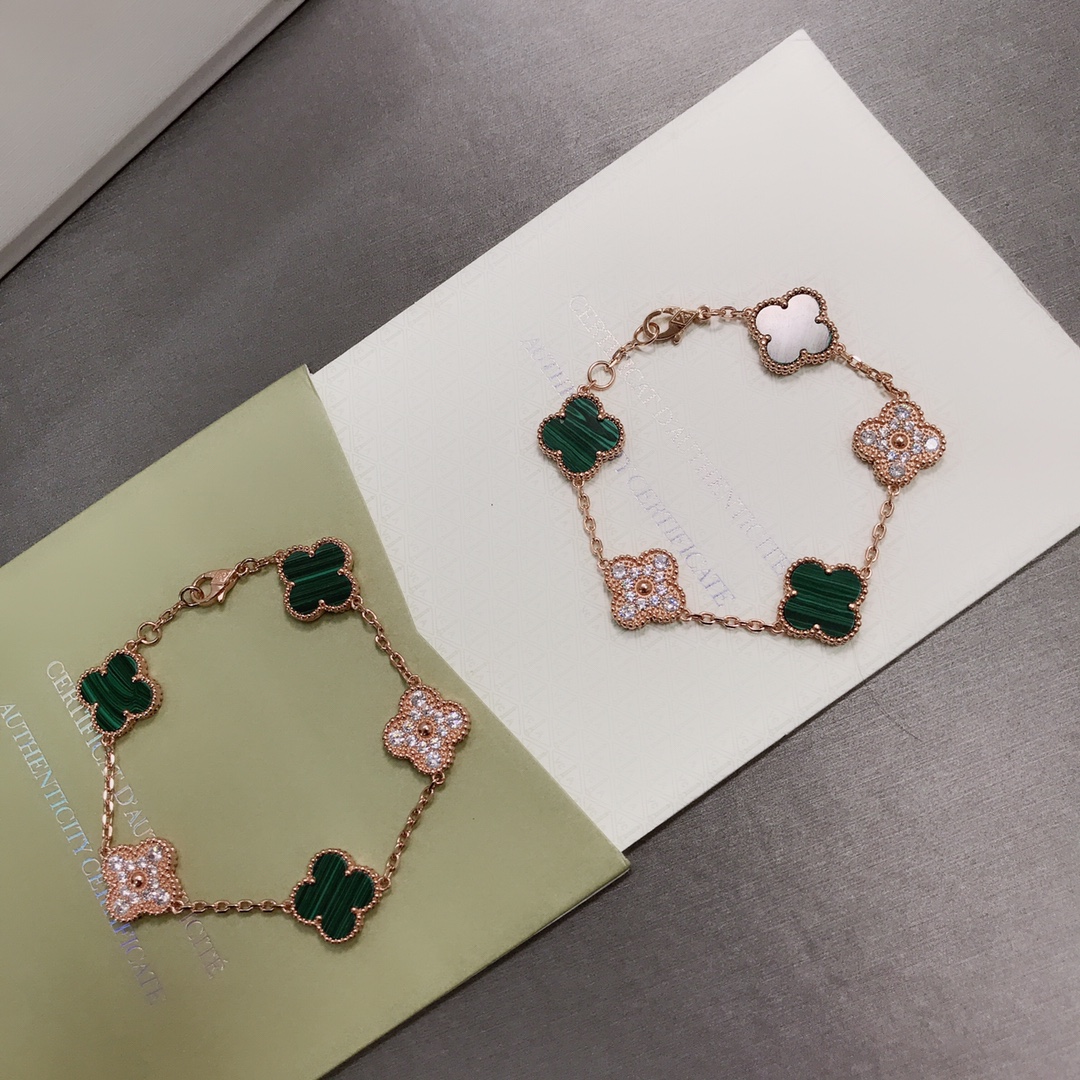 NO:102341,VCA five-flower bracelet selected high-end imported 750 sterling silver material electroplated thick gold classic never out of time, VCA bracelet, bracelet, pure silver19860909vca 五花手链精选高端进口750纯银材质电镀厚金 经典永不过时,Vca手链,bracelet,pure silver,Jewelry