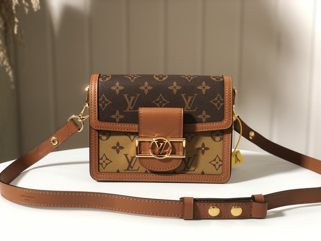 Louis Vuitton Messenger Bags Yellow Monogram Canvas Cowhide Spring Collection Chains