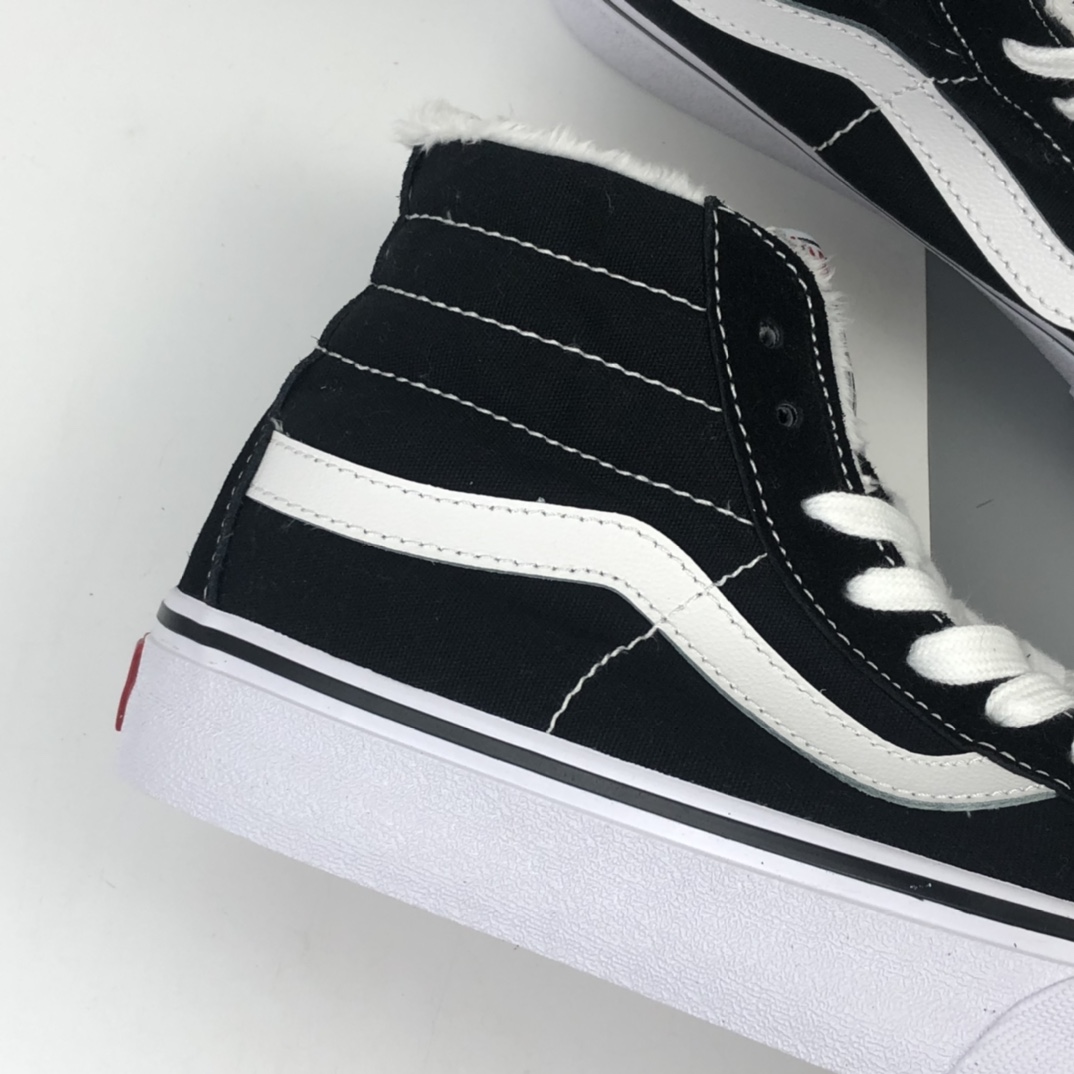 160 加绒款 Vans Sk8-Hi 138 Decom 鲜美系列帆布半月包头硫化高帮板鞋 VN0A2RR1VPM