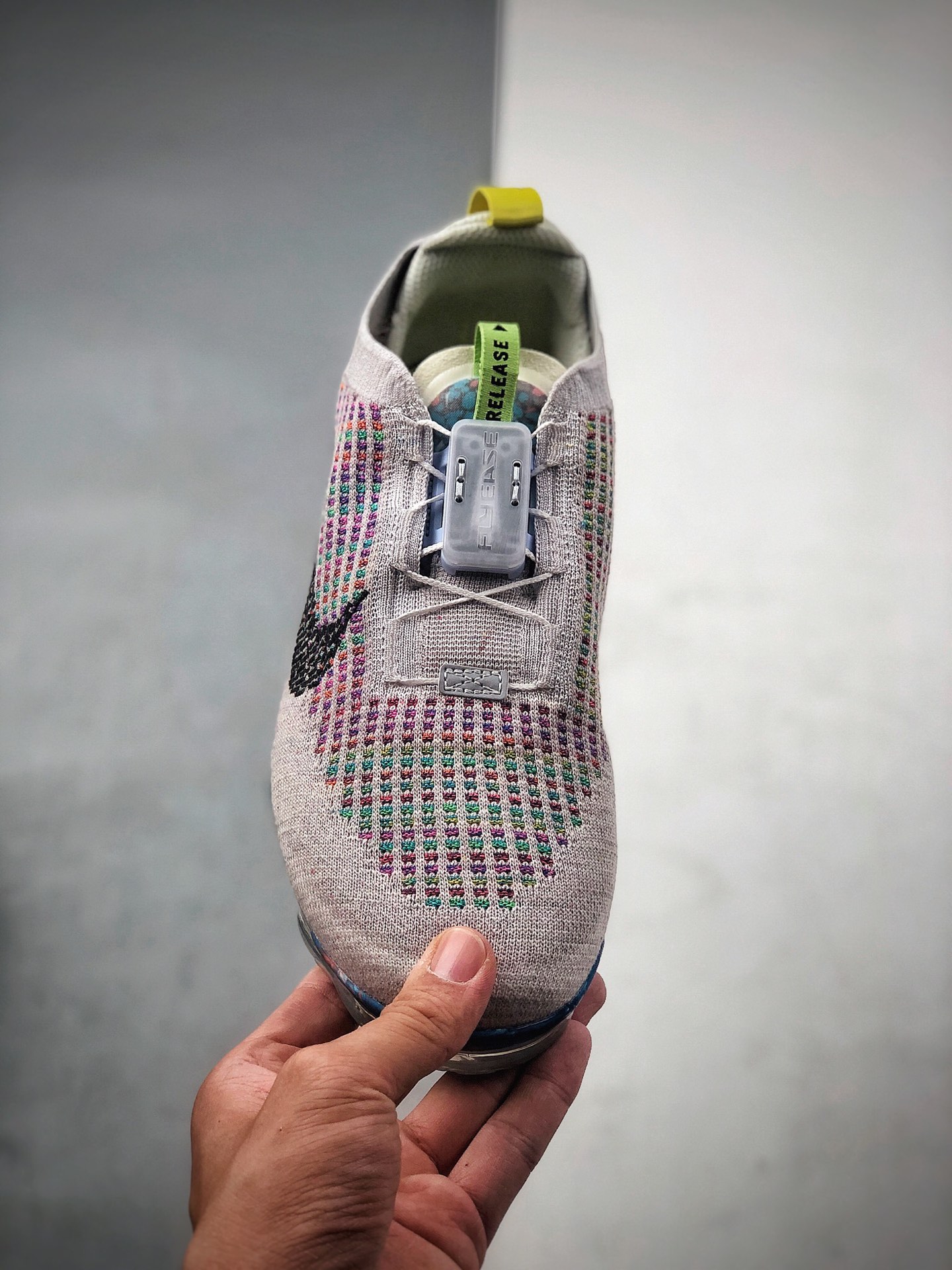 300  Nike Air VaporMax 2020 “Pure Platinum”垃圾回收