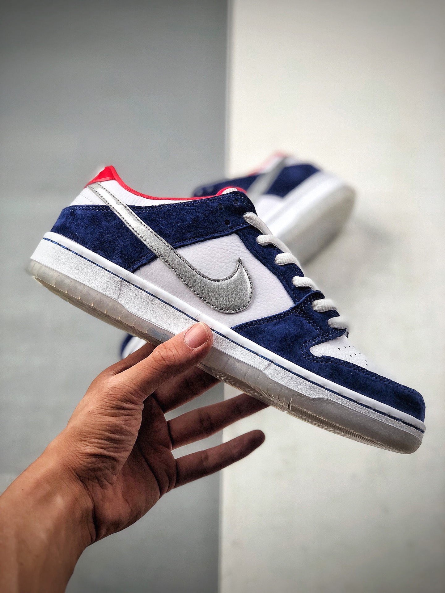 290 Nike SB Dunk Low Ishod Wair “BMW” 海军白蓝扣篮系列复古滑板鞋839685-416