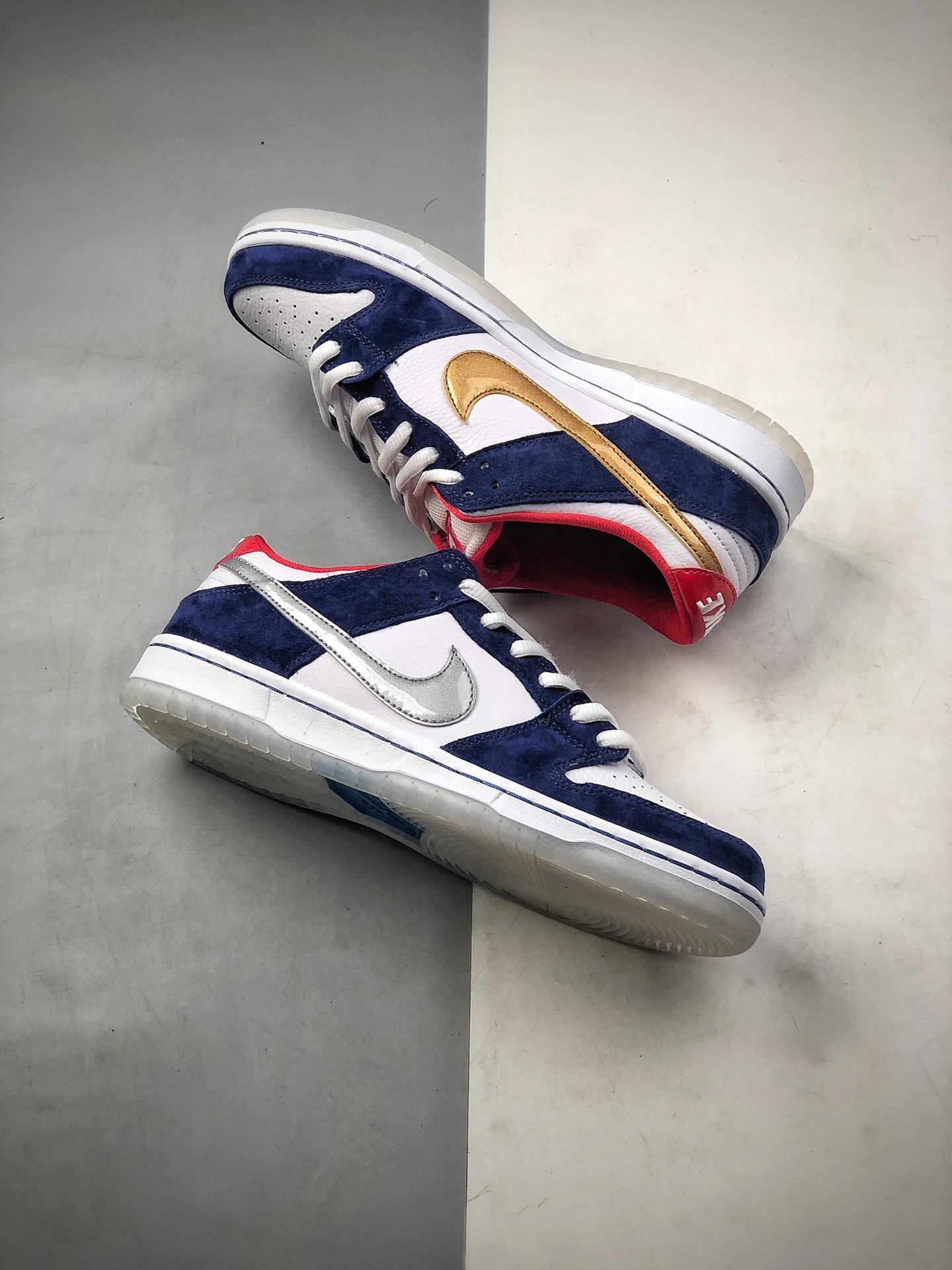 290 Nike SB Dunk Low Ishod Wair “BMW” 海军白蓝扣篮系列复古滑板鞋839685-416