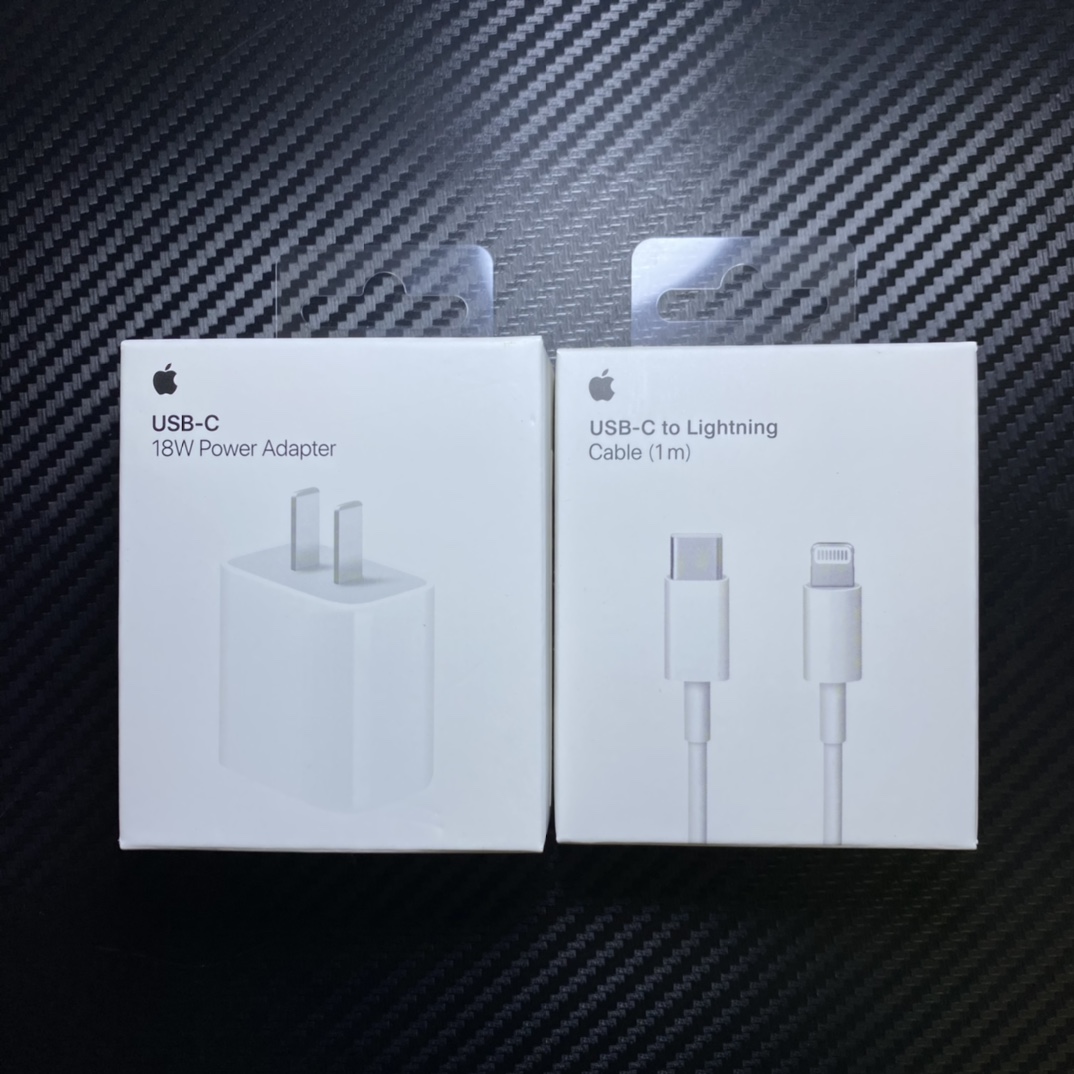 本地批💰40 Apple/苹果原装充电套装 18w快速充电 PD闪充芯片 不伤手机 30分钟即可充满百分之60 节省大量时间！ 原装材料 接缝做工精细 绝不滥竽充数！