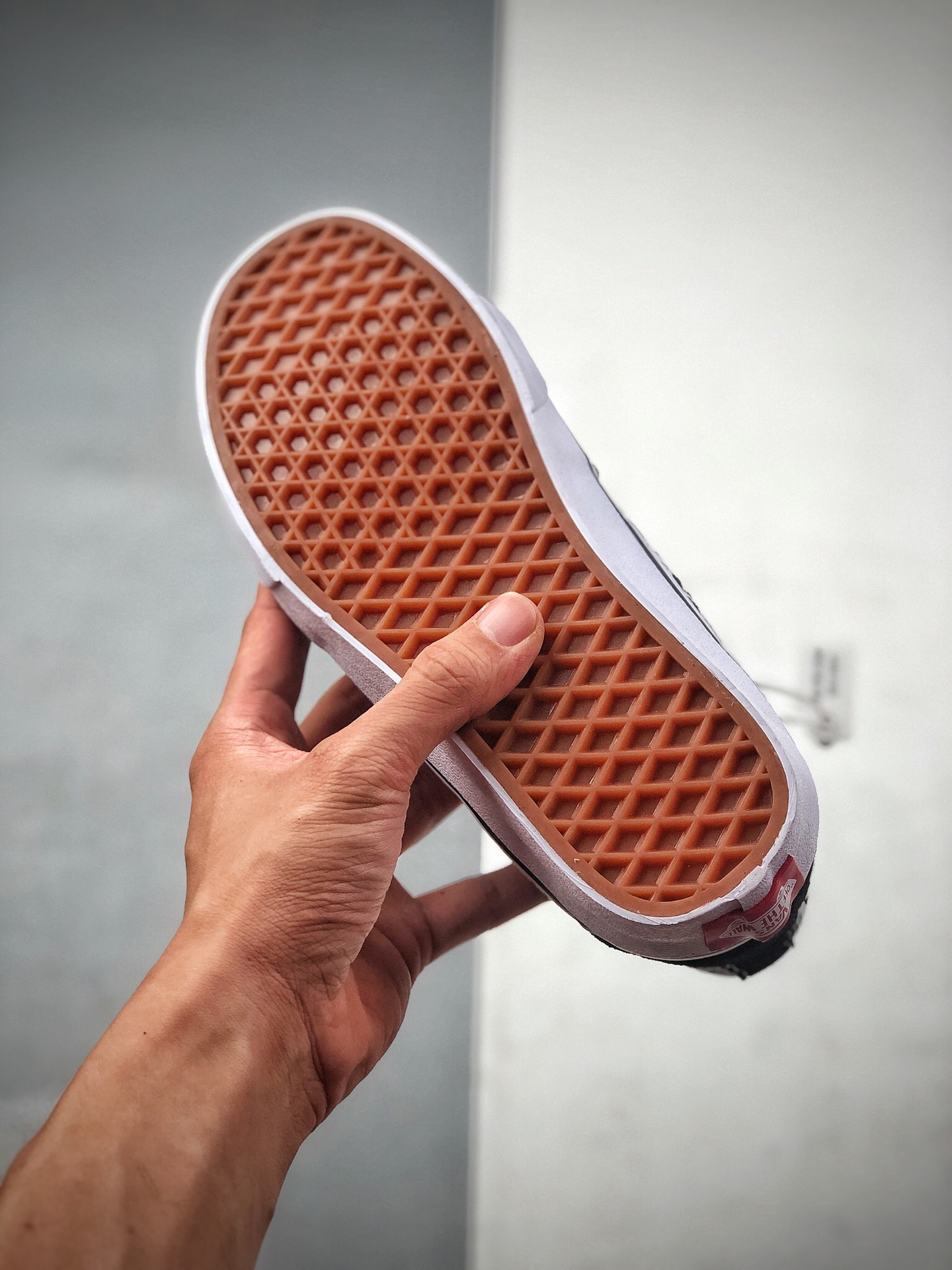 160  Vans 范斯sk8 hi 高帮黑色字母off wall 板鞋休闲鞋 型号：AS61