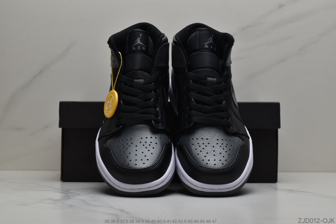 240 公司级 Air Jordan 1 Mid “Dark Grey”小影子灰 554724-041
