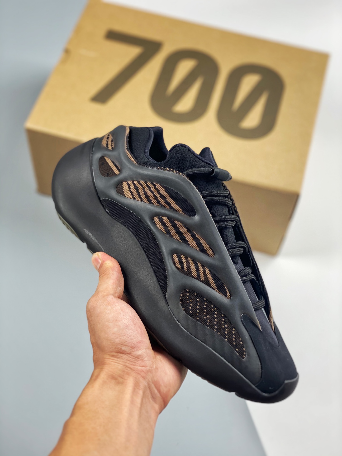YEEZY 700 V3 "Eremiel" negro, línea de producción original pura, producto de nivel de zapatos sin caja de can…