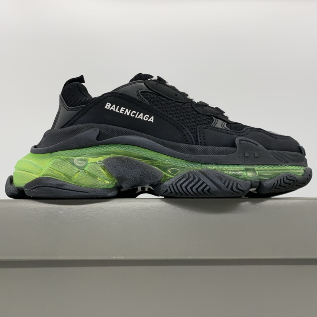 P Buena versión superior Balenciaga Triple S negro y verde combinación original de ocho capas Zapatos de papá Balenciag…