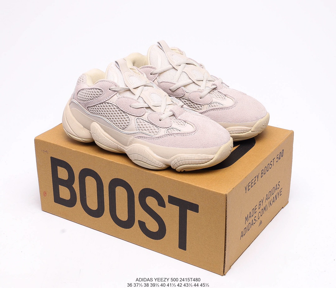 💰260
阿迪达斯Adidas 椰子500 侃爷同款 YEEZY  Desert Rat 500 复古缓震老爹鞋。鞋面采用皮革、麂皮和网眼三种材质打造
编码：2415T480