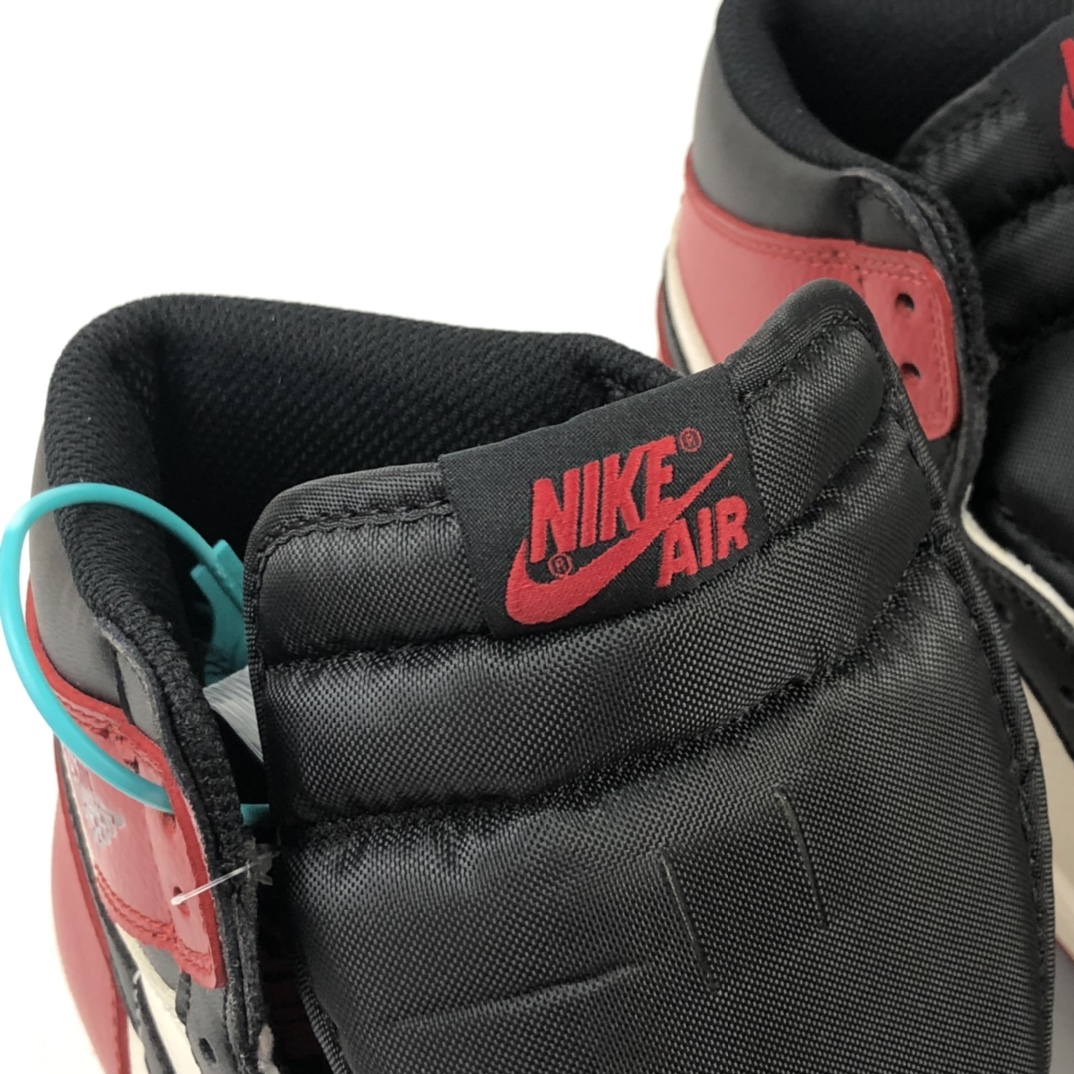 180  Air Jordan AJ1 Retro High OG AJ1乔1高帮篮球鞋 555088-610