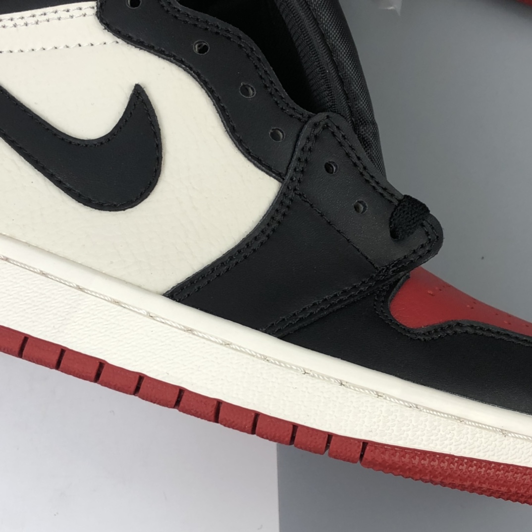 180  Air Jordan AJ1 Retro High OG AJ1乔1高帮篮球鞋 555088-610