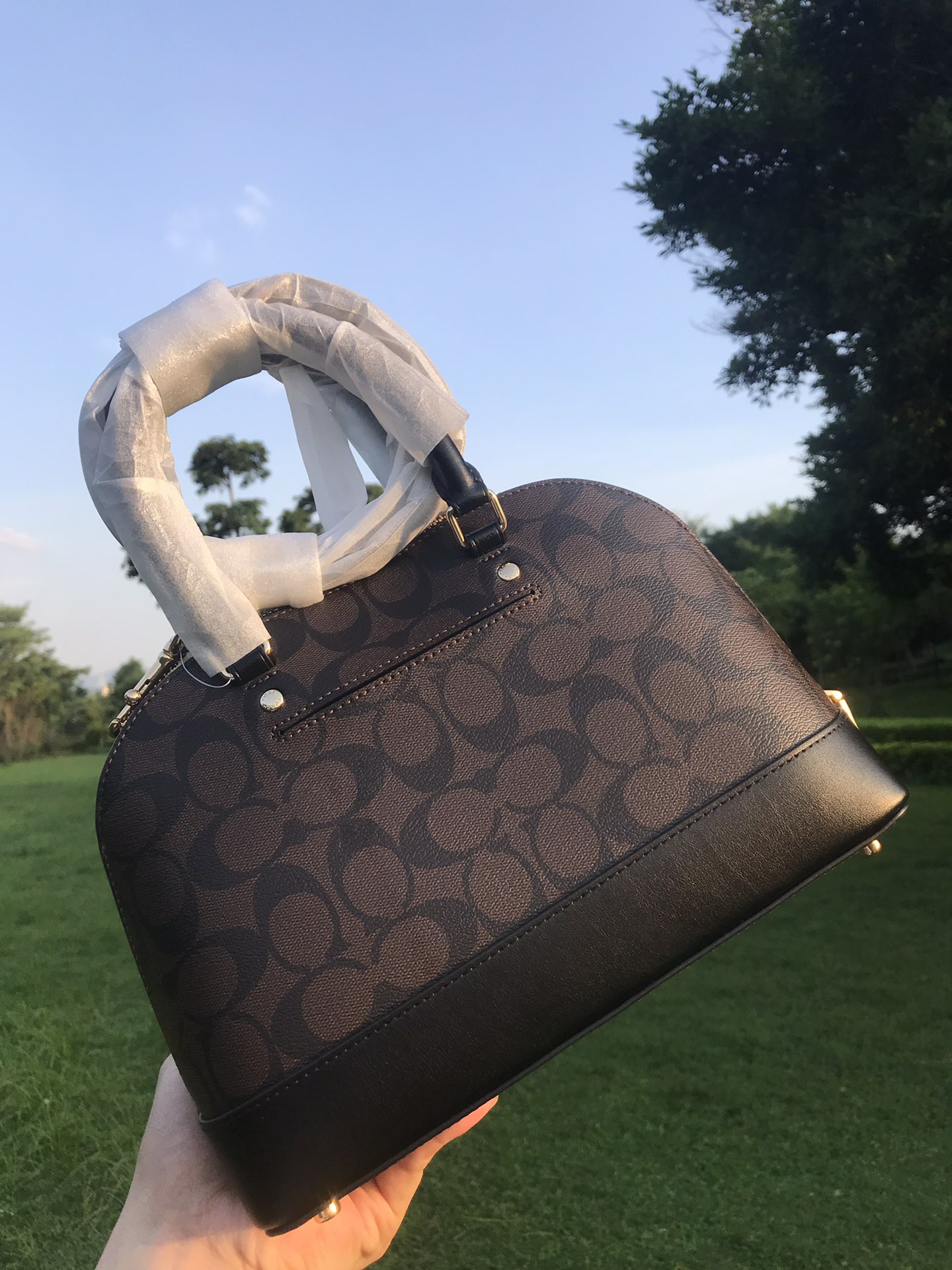 Coach ～C家 F27583棕色 coach女士PVC配牛皮斜挎手提