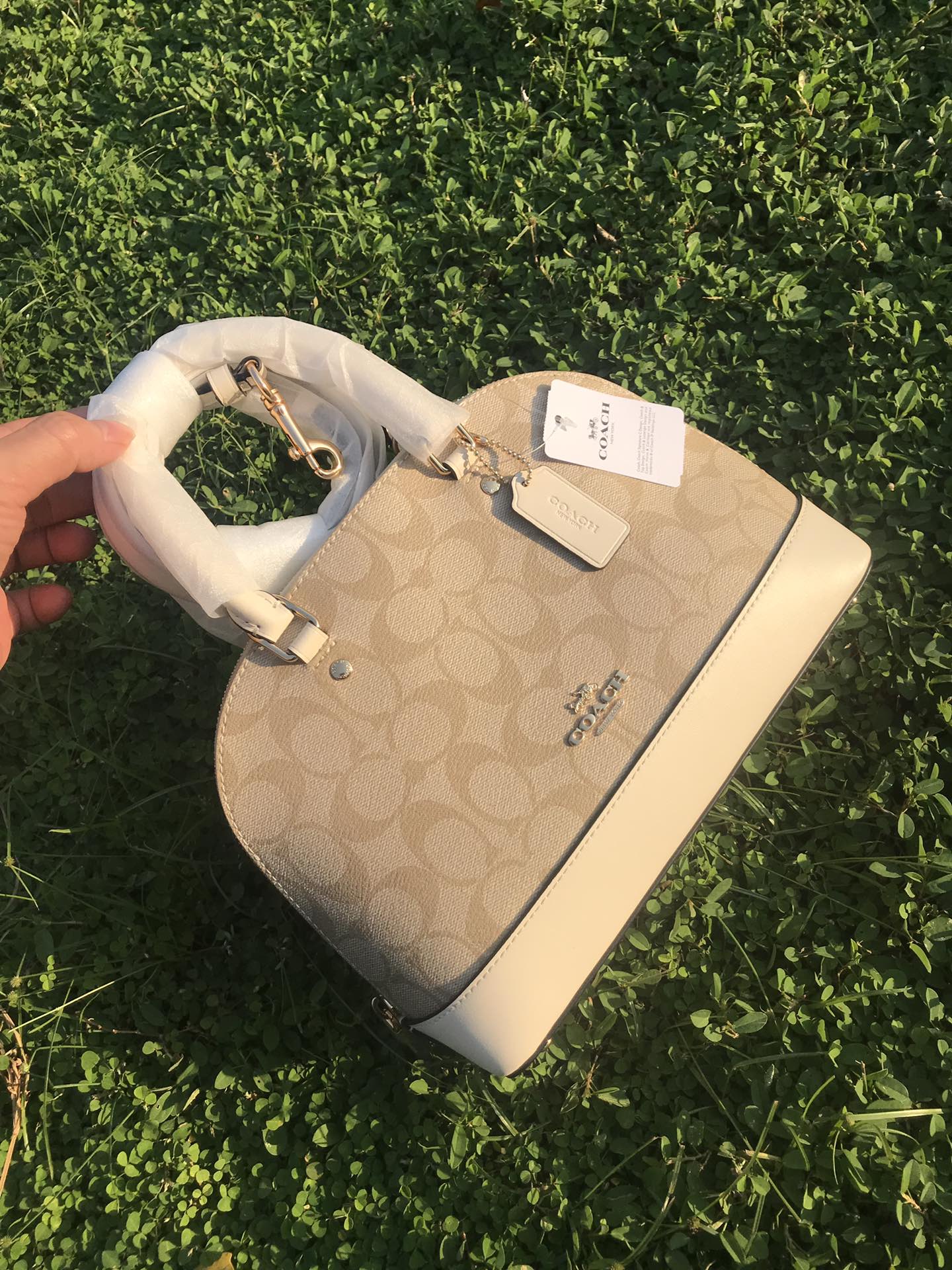 Coach ～C家 F27583棕色 coach女士PVC配牛皮斜挎手提