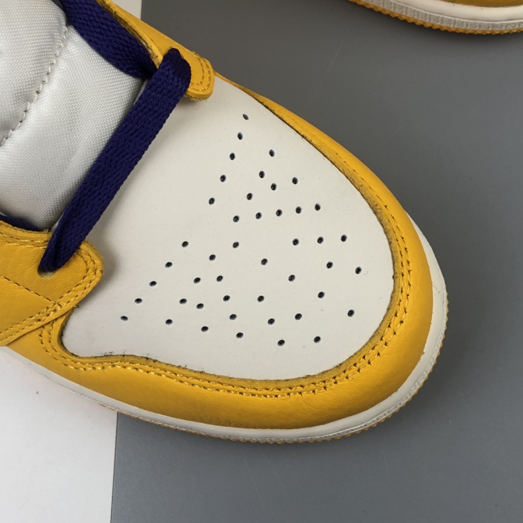 260 Nike Air Jordan 1 Mid SE AJ1乔1中帮时尚休闲板鞋 BQ6931-700