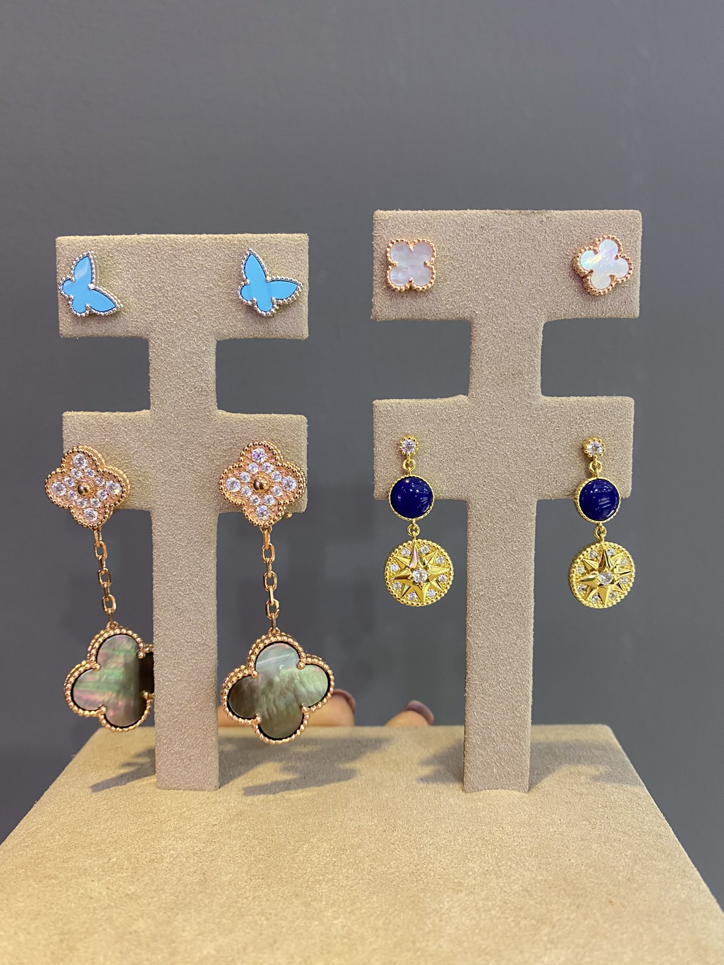 Van Cleef & Arpels VCA梵克雅宝 集合图 四叶草，蝴蝶项项链手链耳钉系列 做工