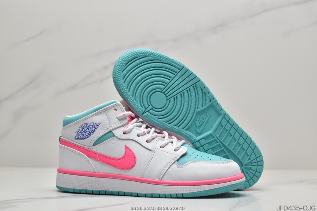 170 公司级Air Jordan 1 Mid  帮中篮球鞋555112-102