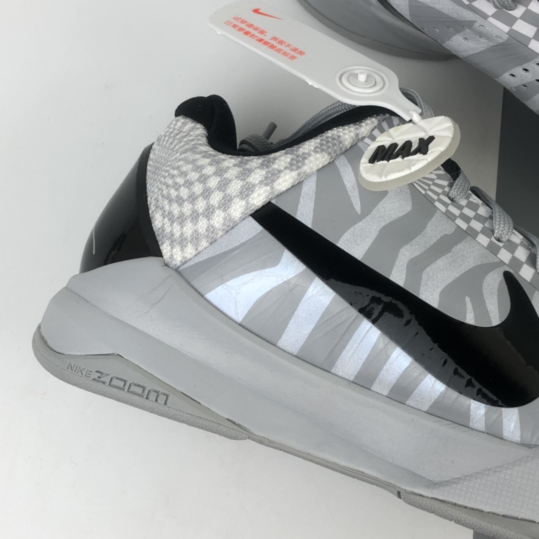 300 灭世纯原版 Nike Zoom Kobe 5 ”ZEBRA” 科比5马赛克斑马配色 专业实战篮球鞋 CD4991-003
