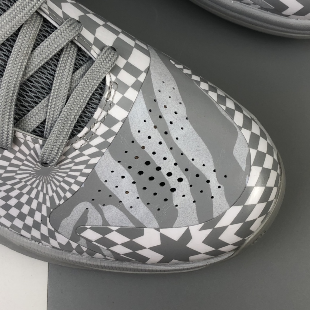 300 灭世纯原版 Nike Zoom Kobe 5 ”ZEBRA” 科比5马赛克斑马配色 专业实战篮球鞋 CD4991-003