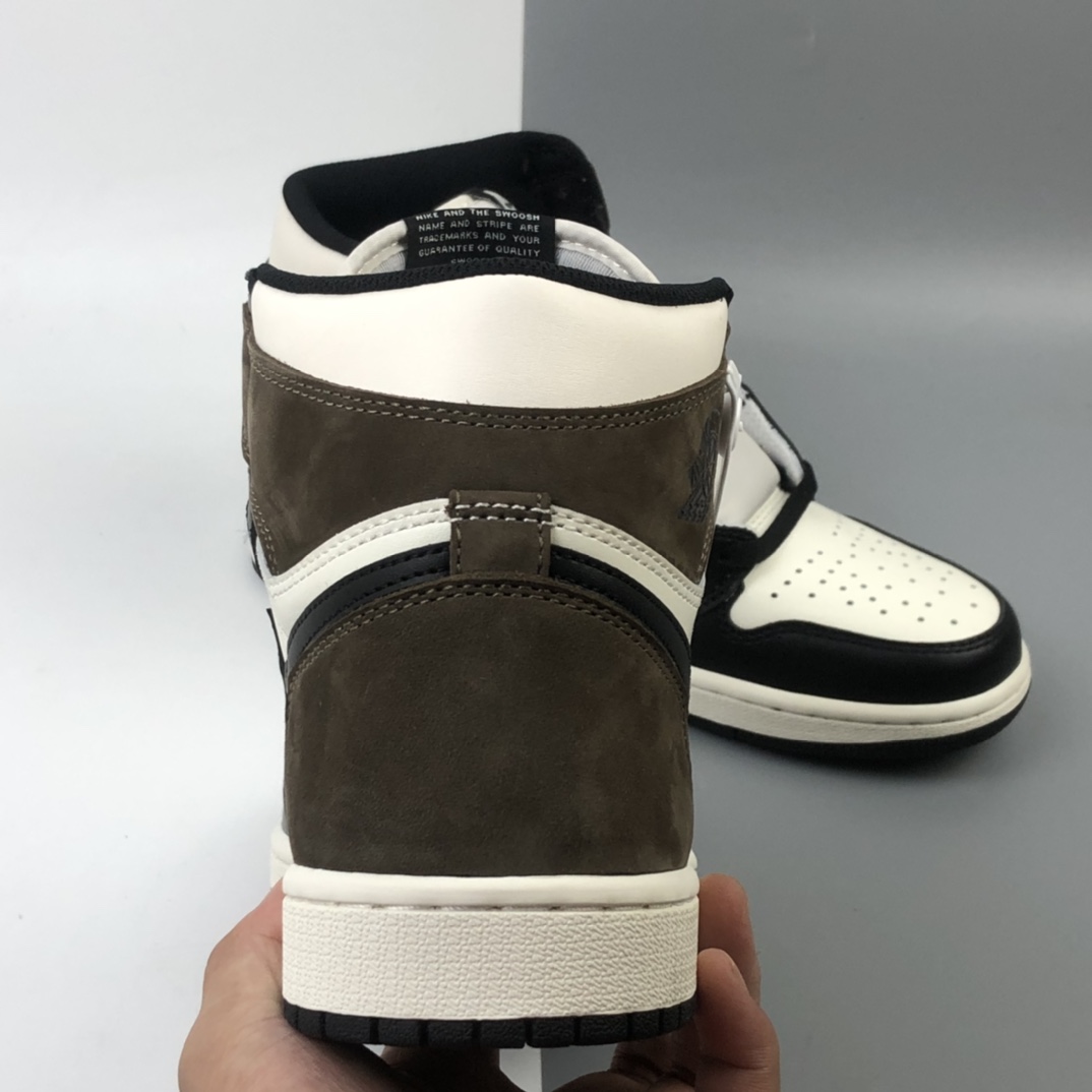 300 Nike Wmns Jordan 1 High OG “Dark Mocha” 黑摩卡AJ1乔丹一代高帮经典复古文化休闲运动篮球鞋 555088-105