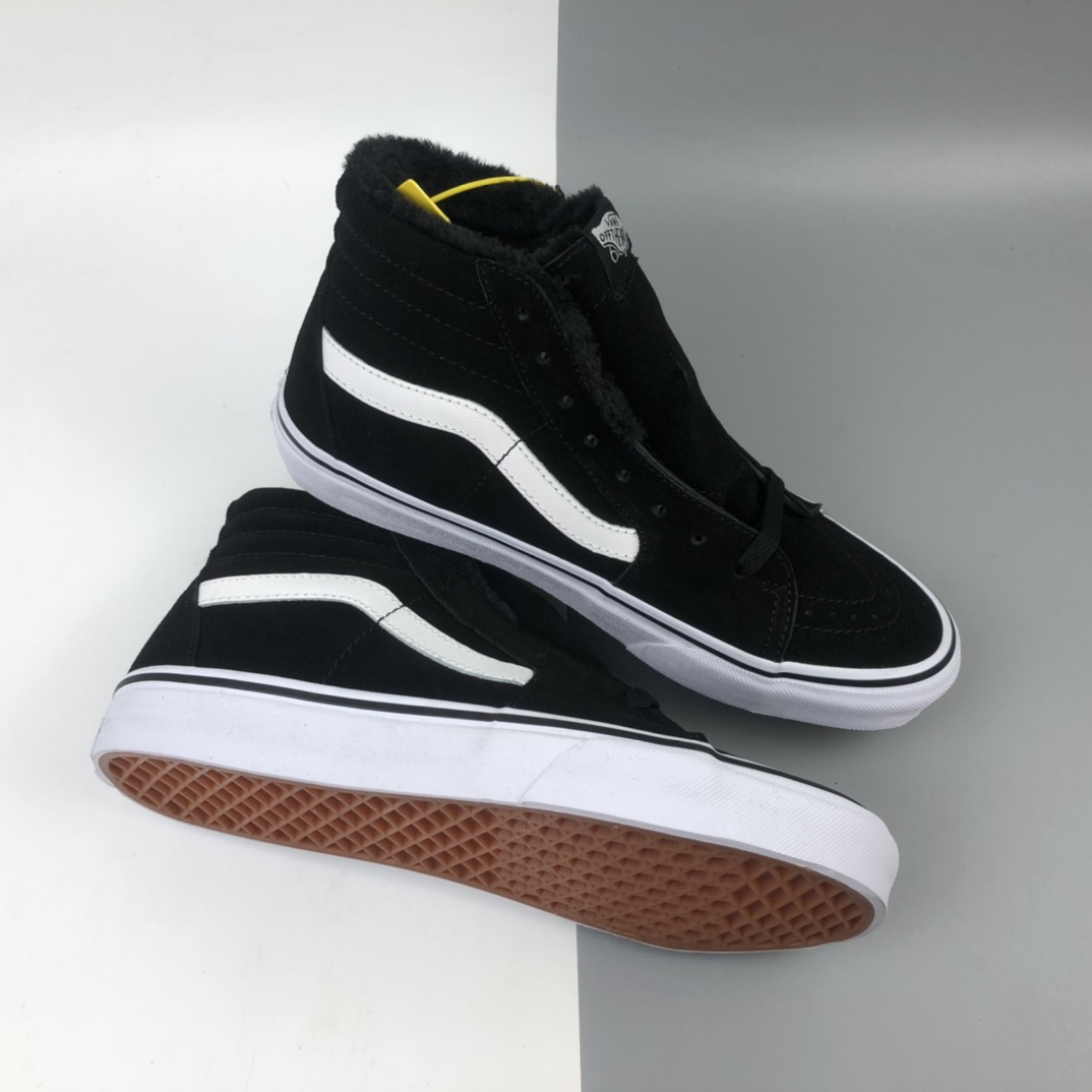 180 加绒款  Vans Sk8-Hi 万斯麂皮高帮休闲板鞋 VN000TS9HPX