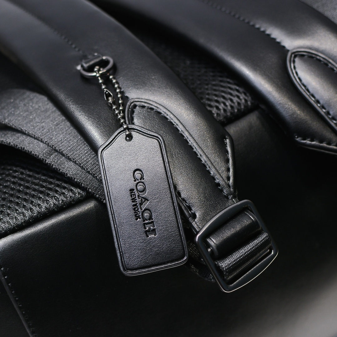 Coach 67250对版皮肩带 最新款 C字logoPVC配皮