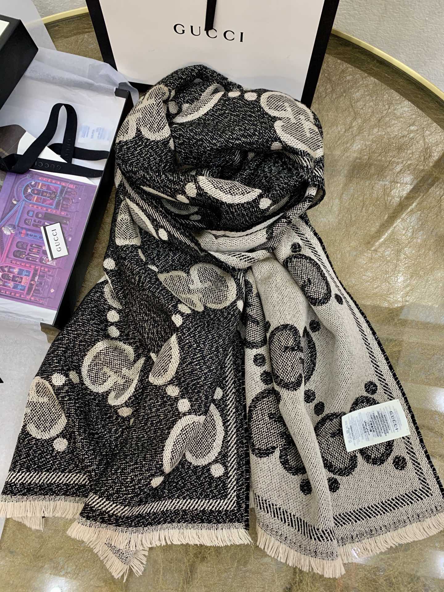 GUCCI古驰𝐺𝐺字母交织提花围巾598993