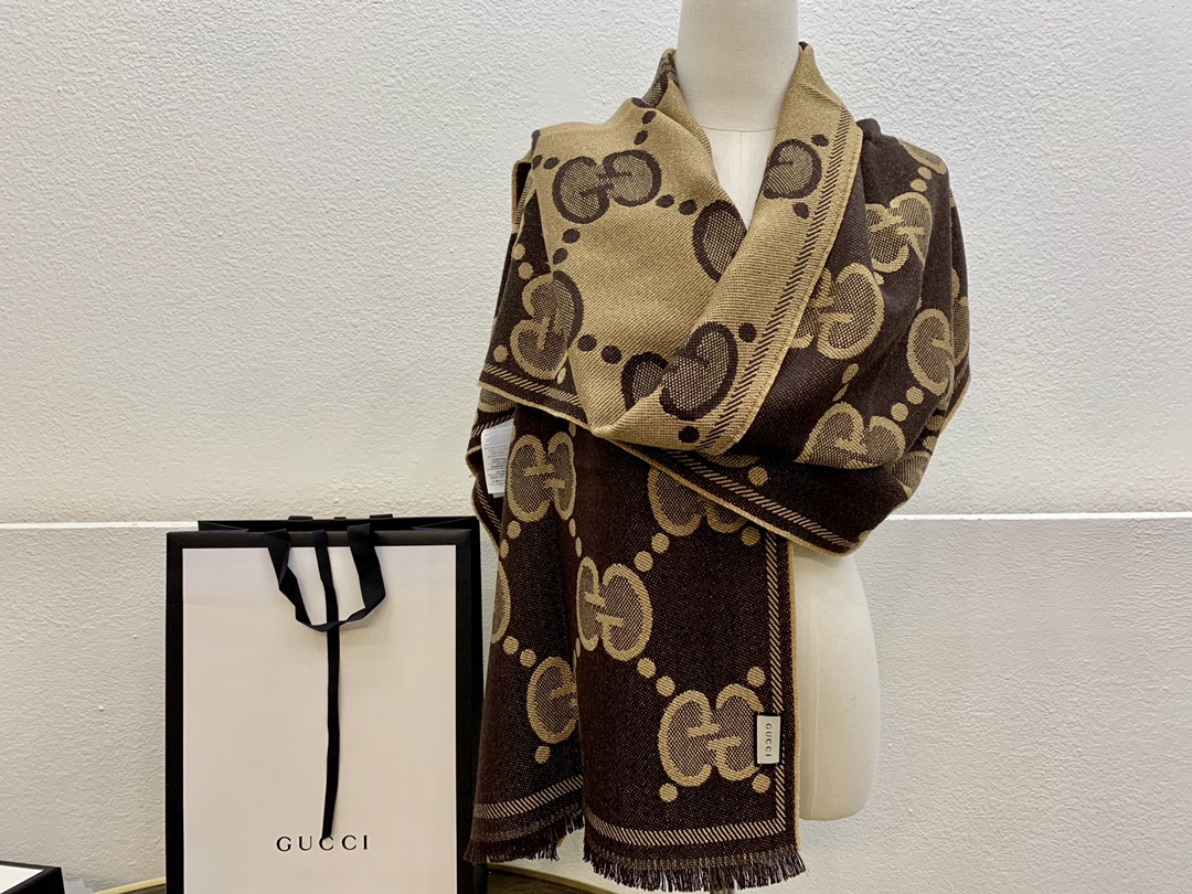 GUCCI古驰𝐺𝐺字母交织提花围巾598993