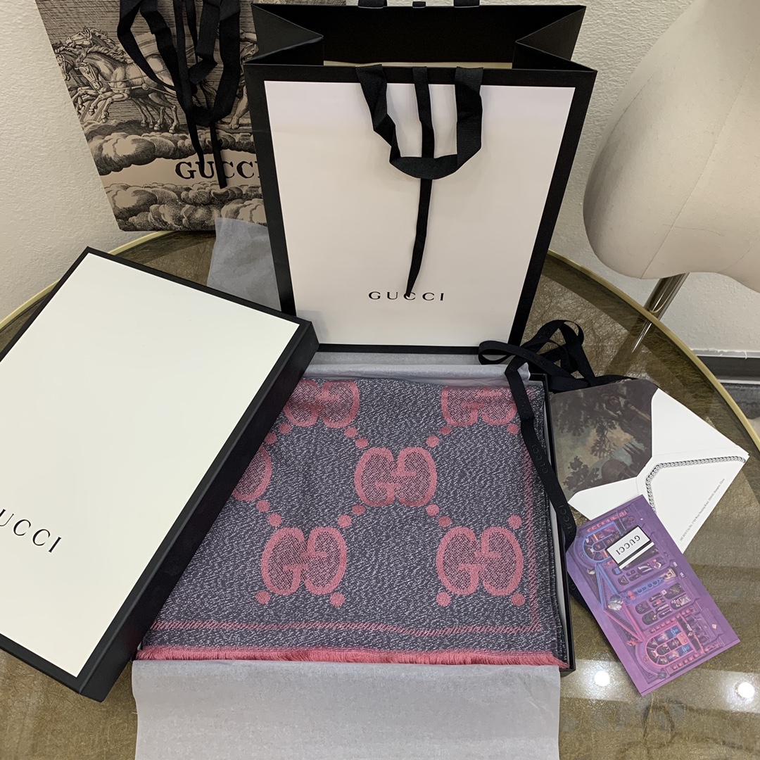 GUCCI古驰𝐺𝐺字母交织提花围巾598993