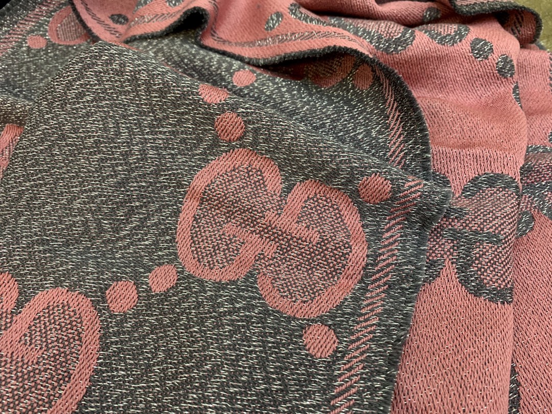 GUCCI古驰𝐺𝐺字母交织提花围巾598993