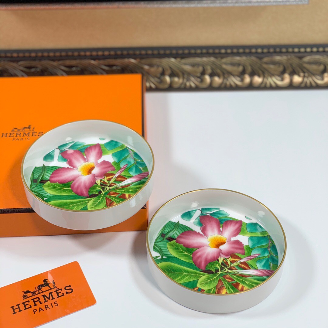 爱马仕 Hermès 高定典藏名品高定成衣时装外套连衣裙衬衫T恤 #A4F7C727 3