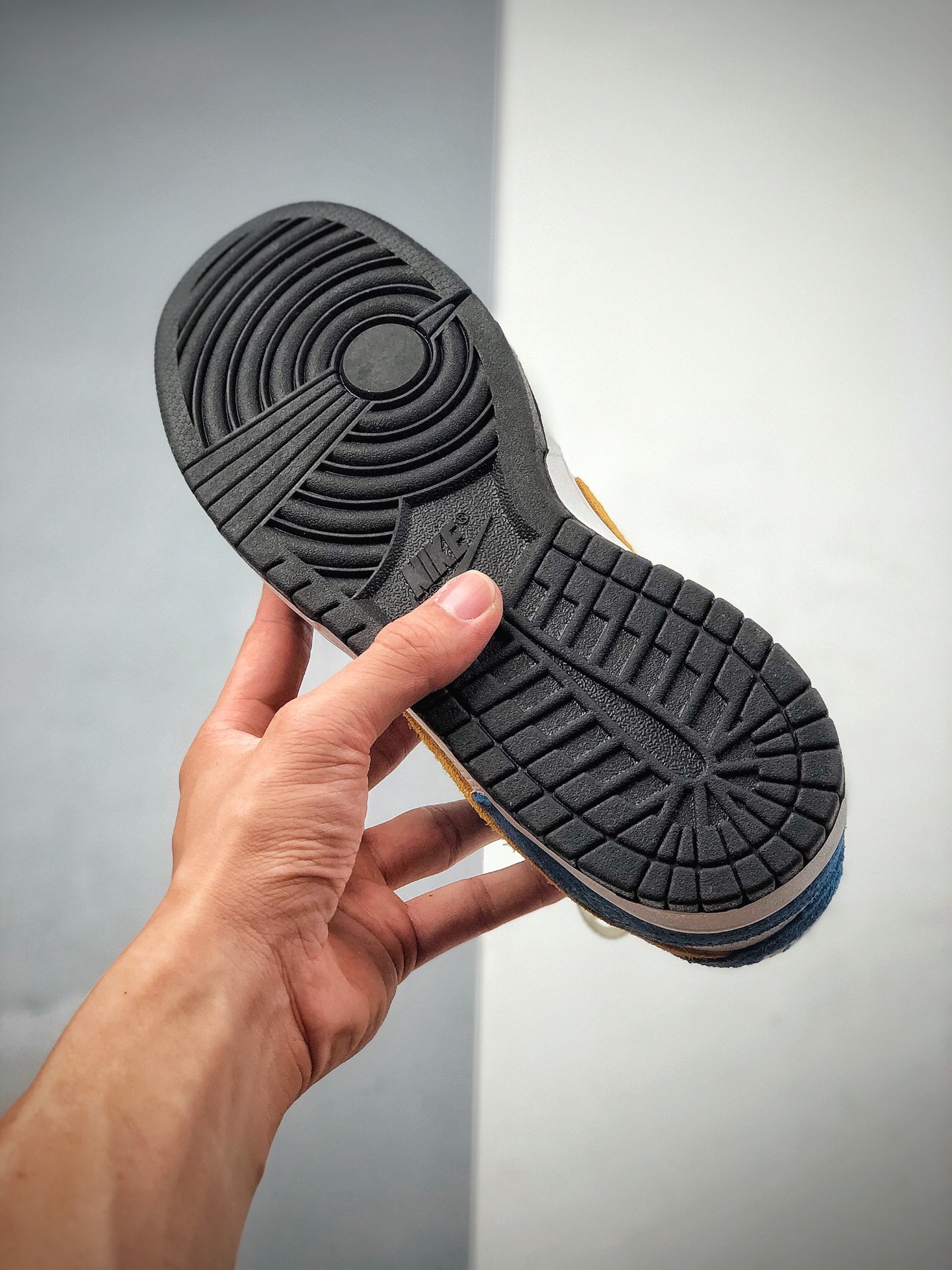 200  Kasina x Nike SB Dunk Low “80S Bus” 蓝黄 联名扣篮系列复古低帮休闲运动滑板板鞋CZ6501-100