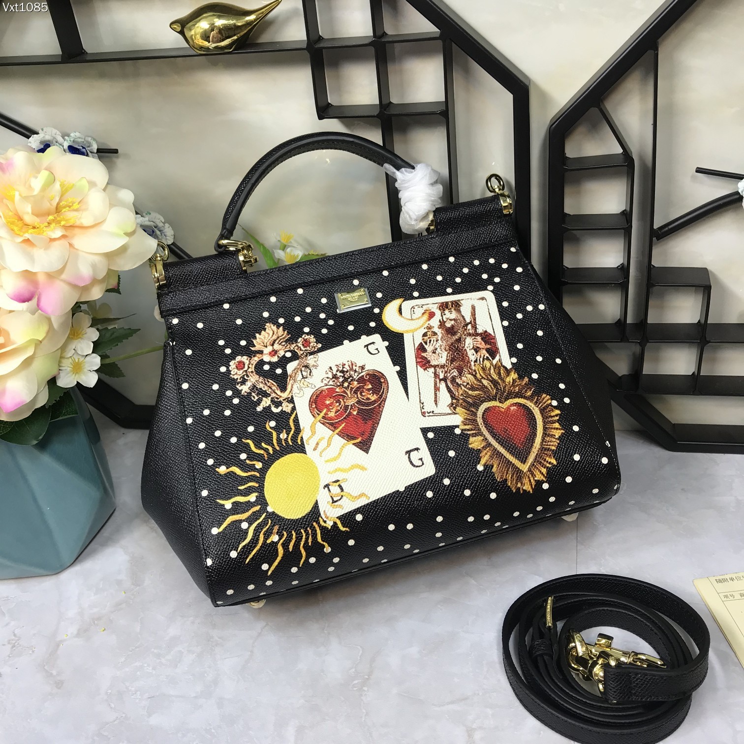 Dolce&Gabbana杜嘉班纳可斜挎配镜子海外代购专用品有范有气场全新包型任何搭配都可以只要有一颗时